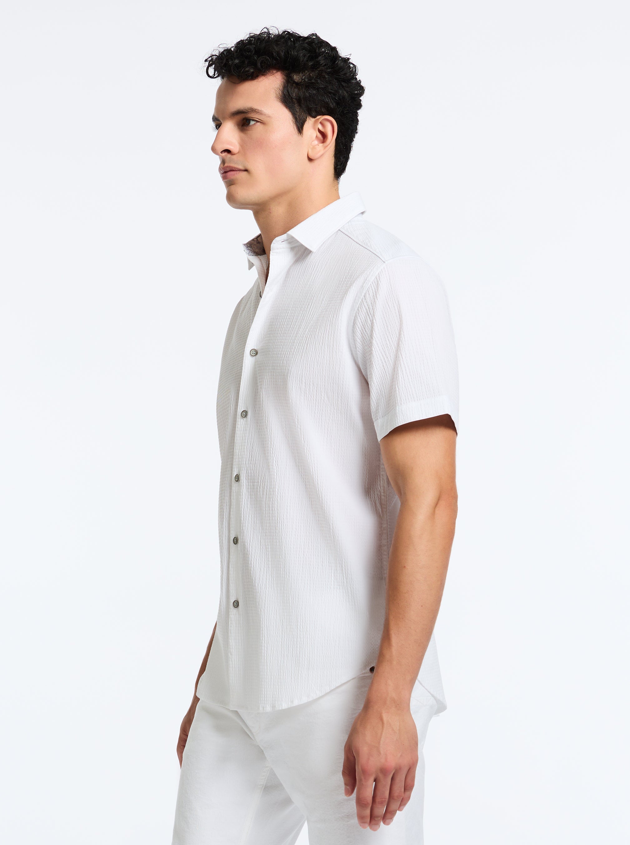 THRESHER SHORT SLEEVE BUTTON DOWN SHIRT