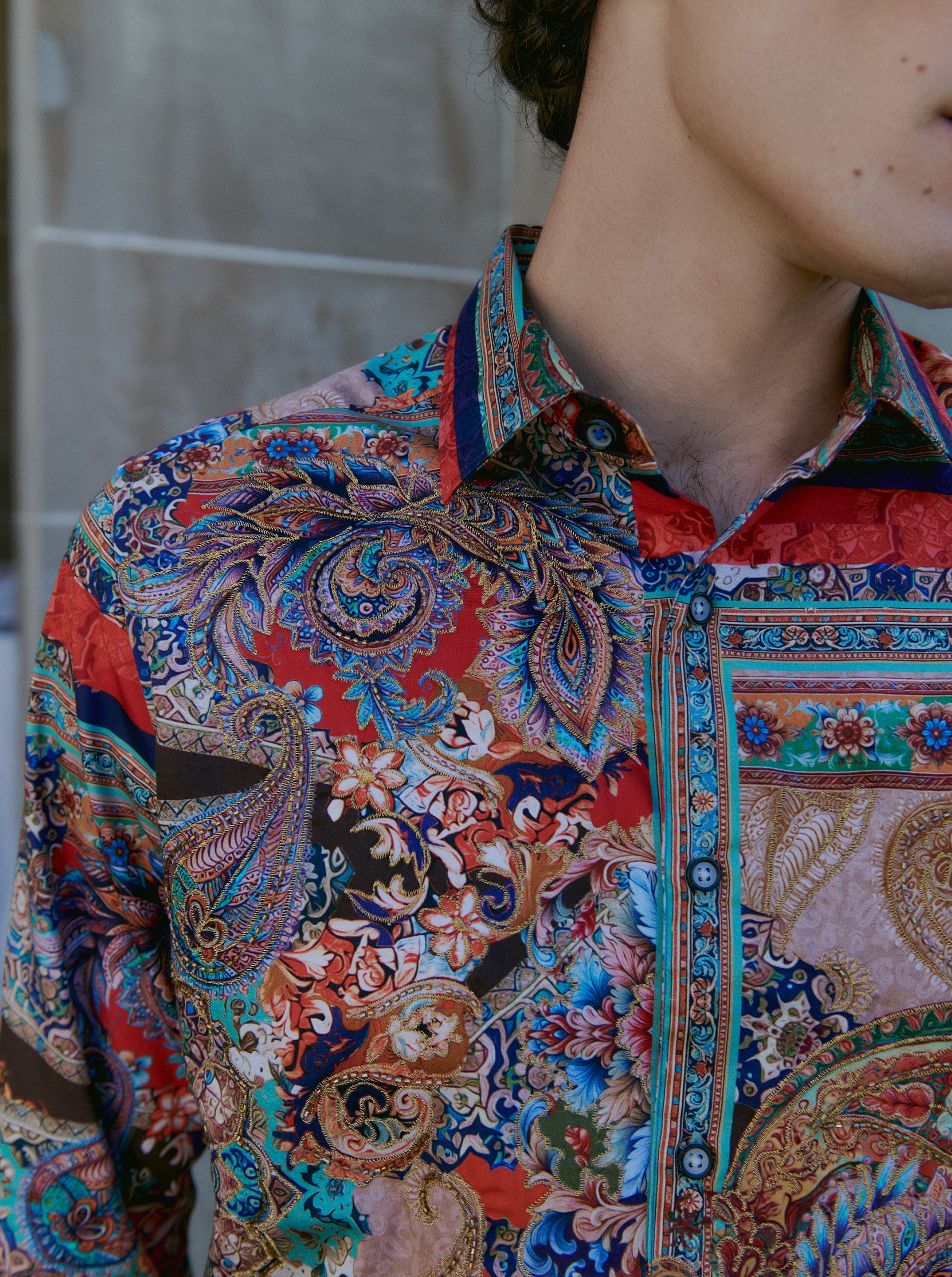 WELLSLEY LONG SLEEVE BUTTON DOWN SHIRT