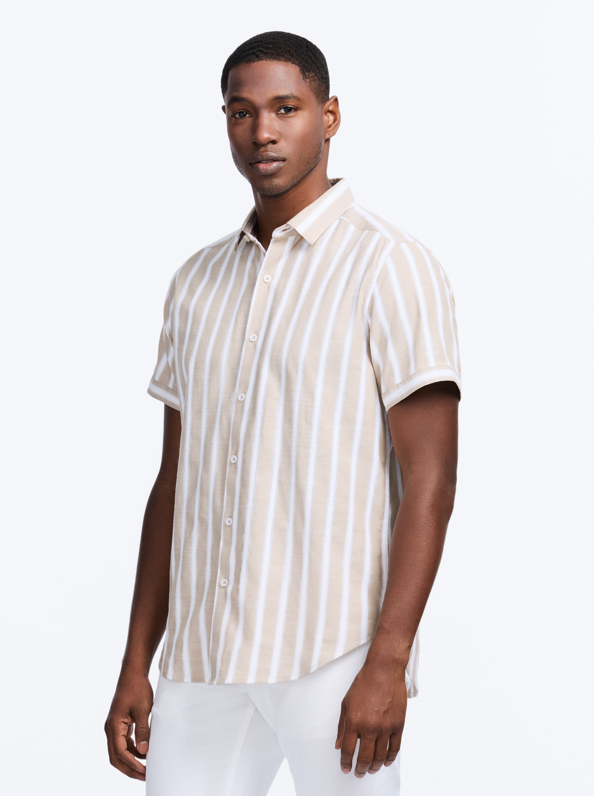 PRESTON SHORT SLEEVE BUTTON DOWN SHIRT