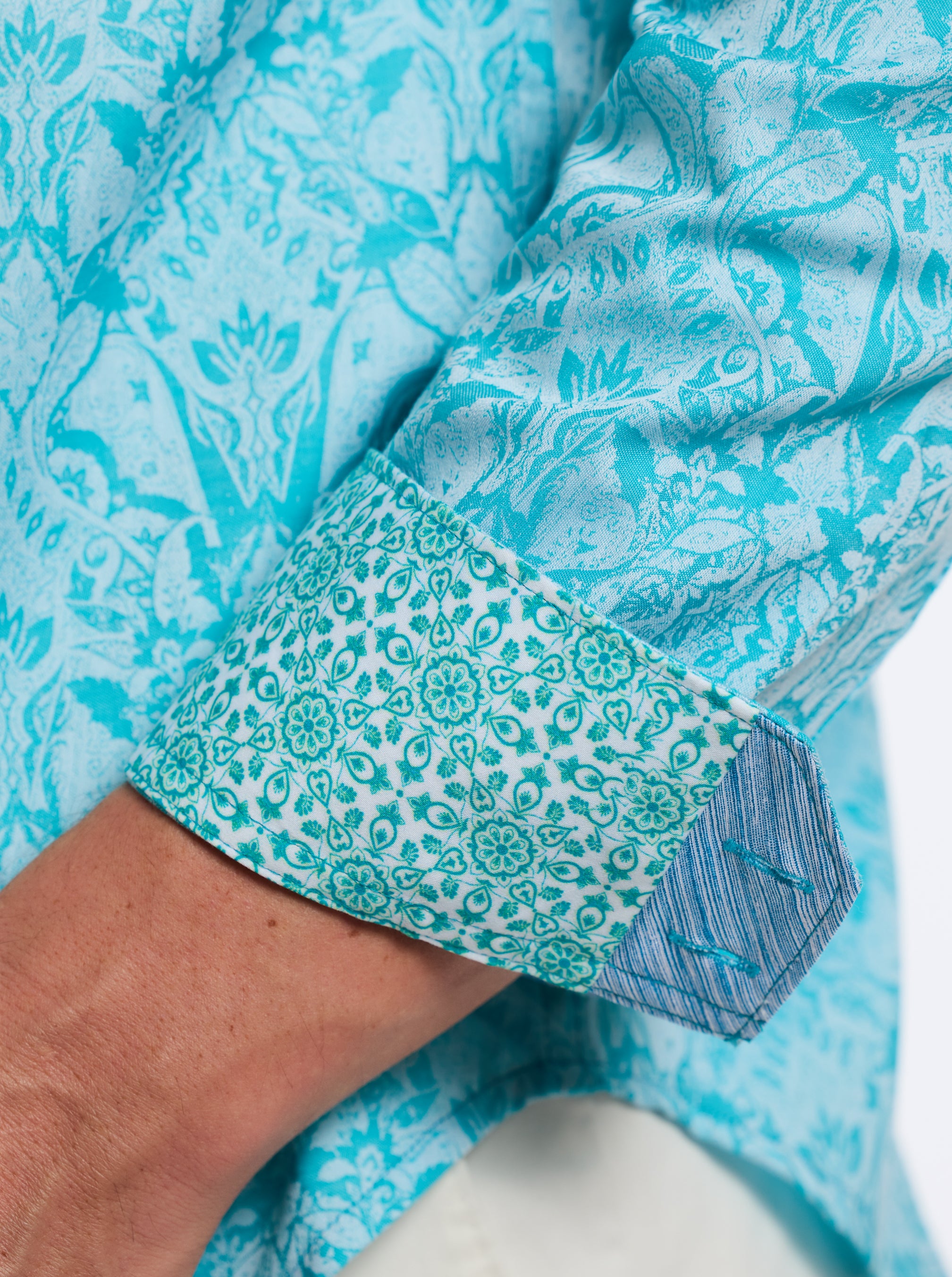 HIGHLAND LONG SLEEVE BUTTON DOWN SHIRT