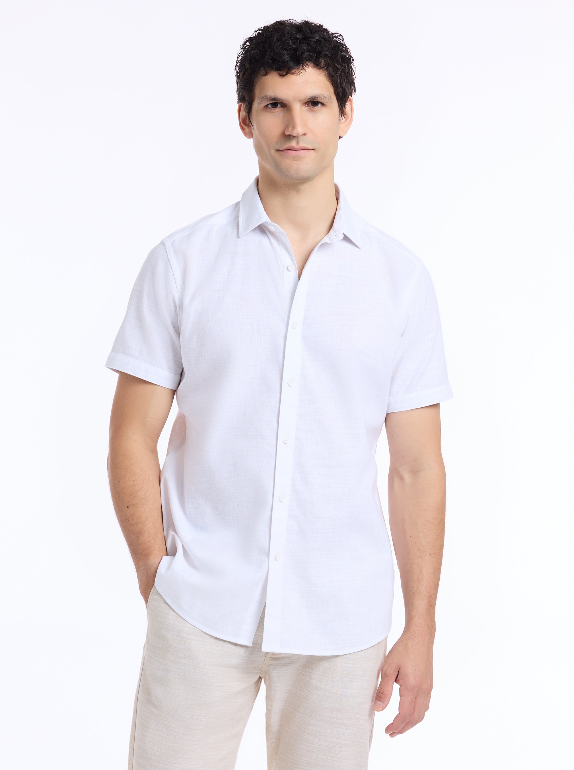 SUTTON SHORT SLEEVE BUTTON DOWN SHIRT