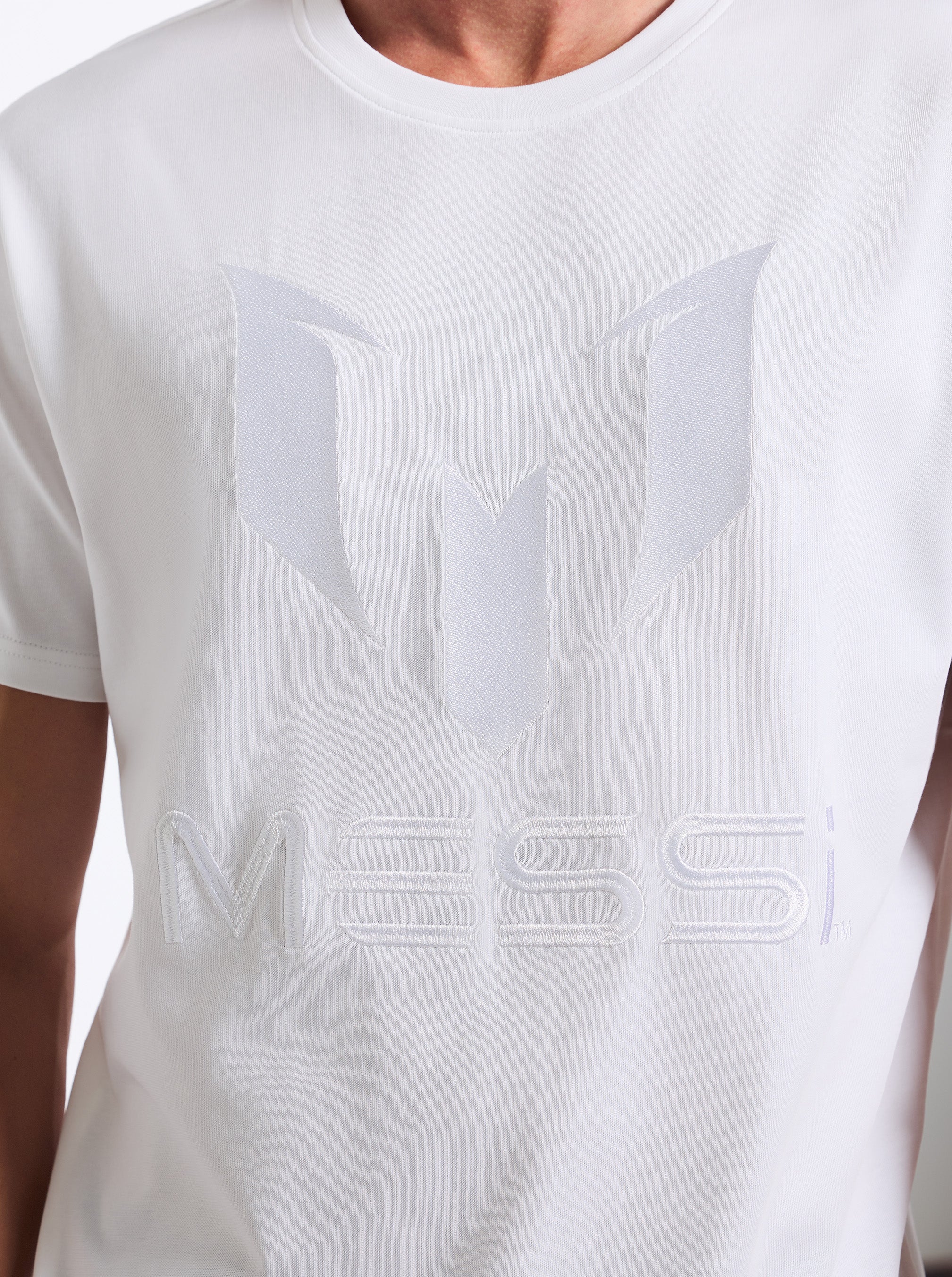 MESSI LOGO SHORT SLEEVE T-SHIRT