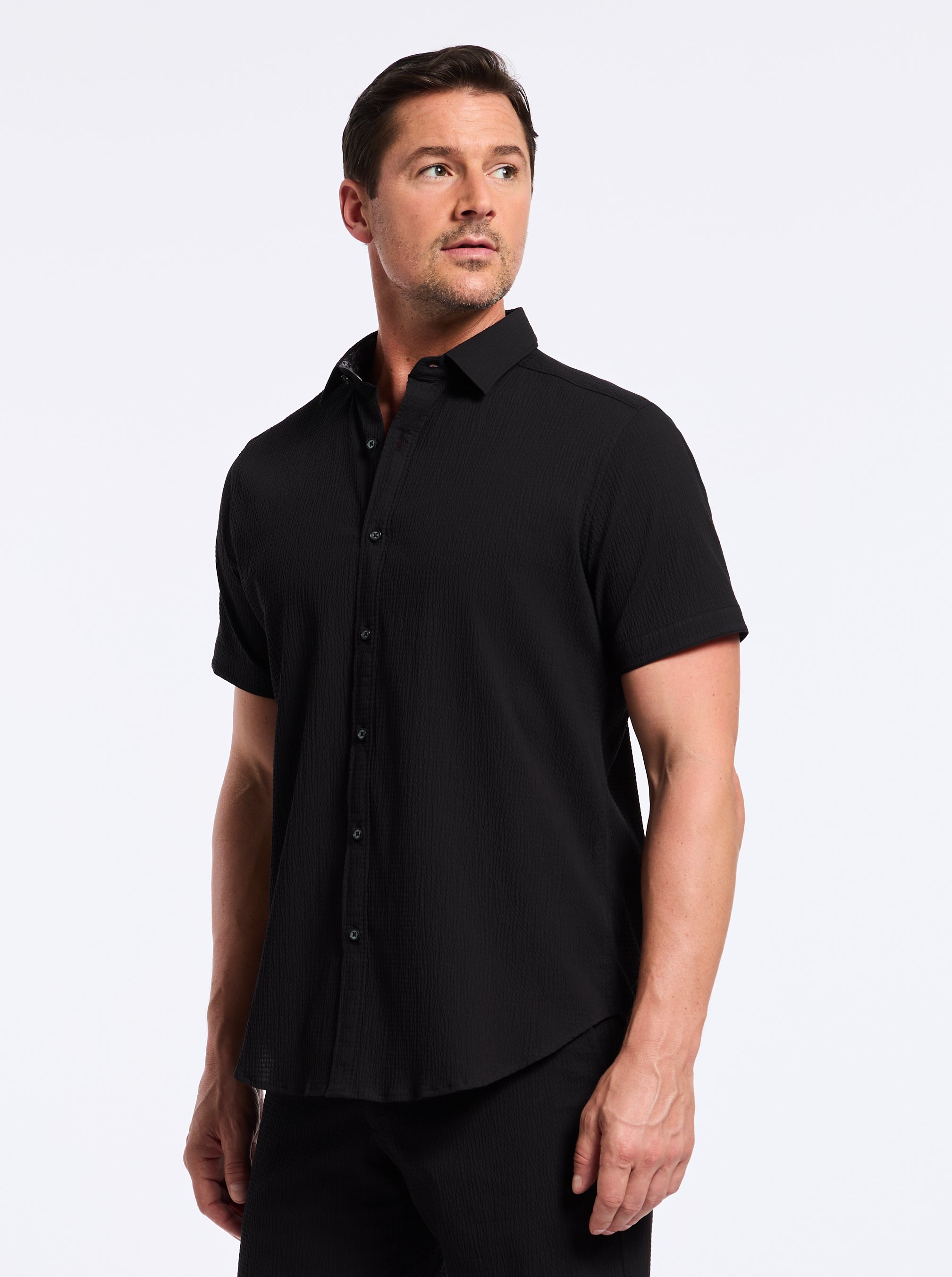 THRESHER SHORT SLEEVE BUTTON DOWN SHIRT