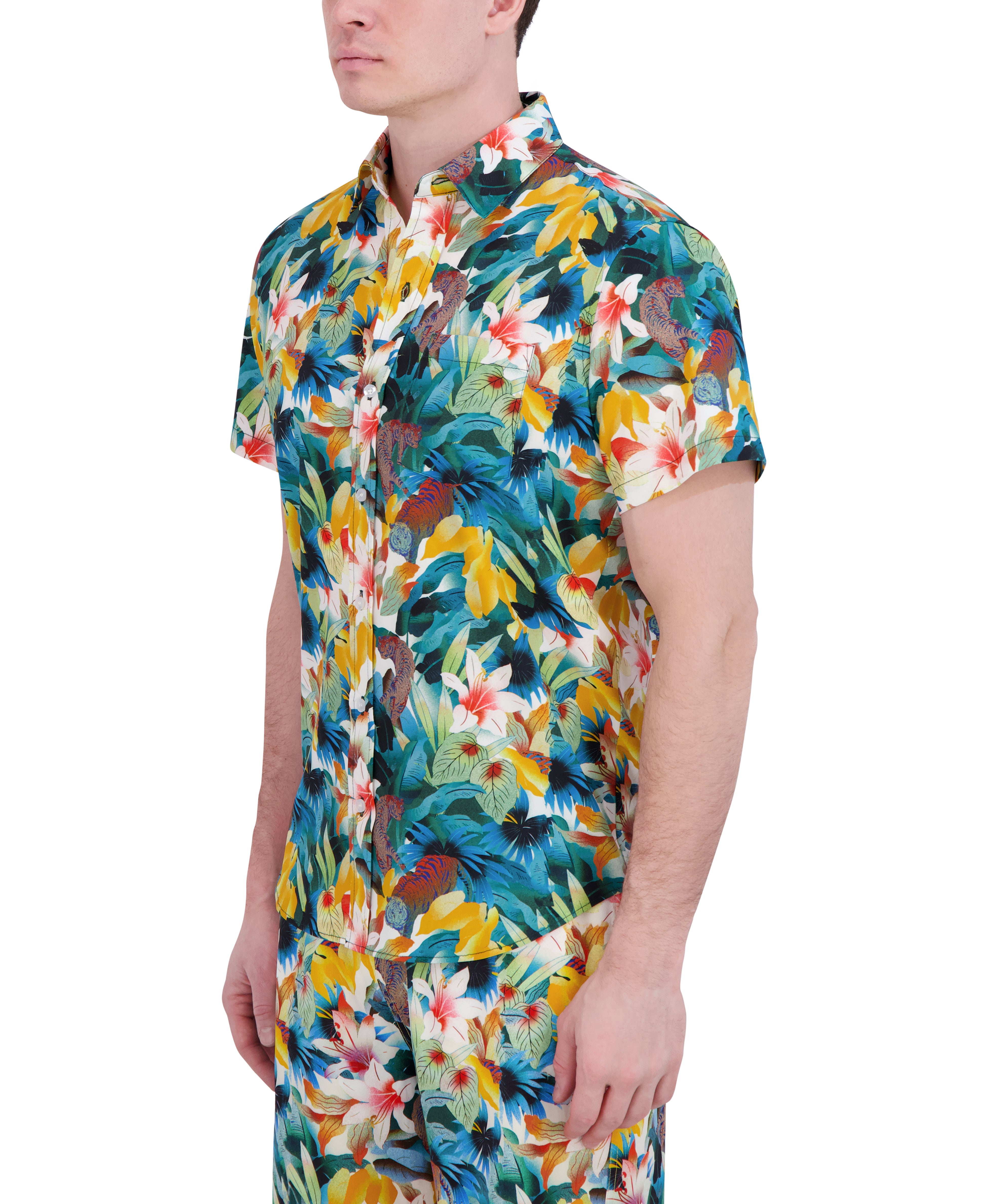 SHORT SLEEVE BUTTON DOWN SHIRT