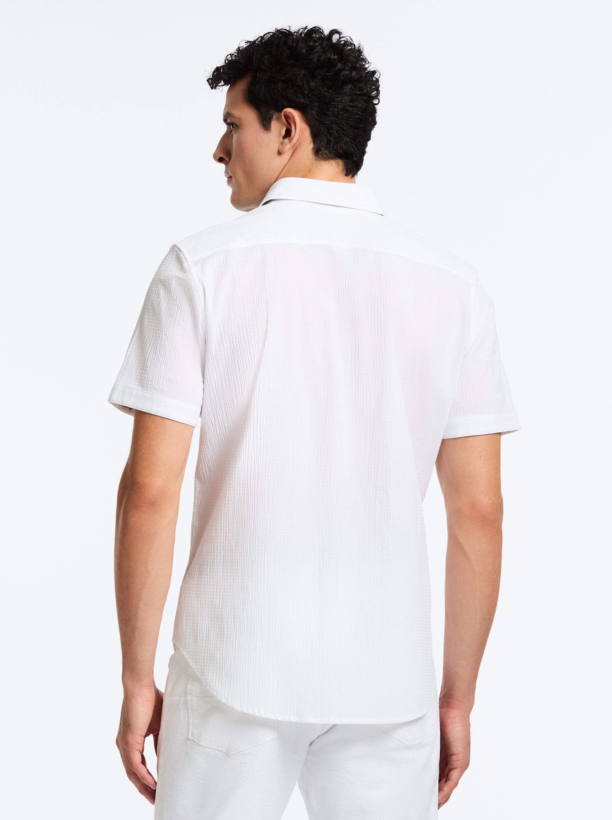 THRESHER SHORT SLEEVE BUTTON DOWN SHIRT