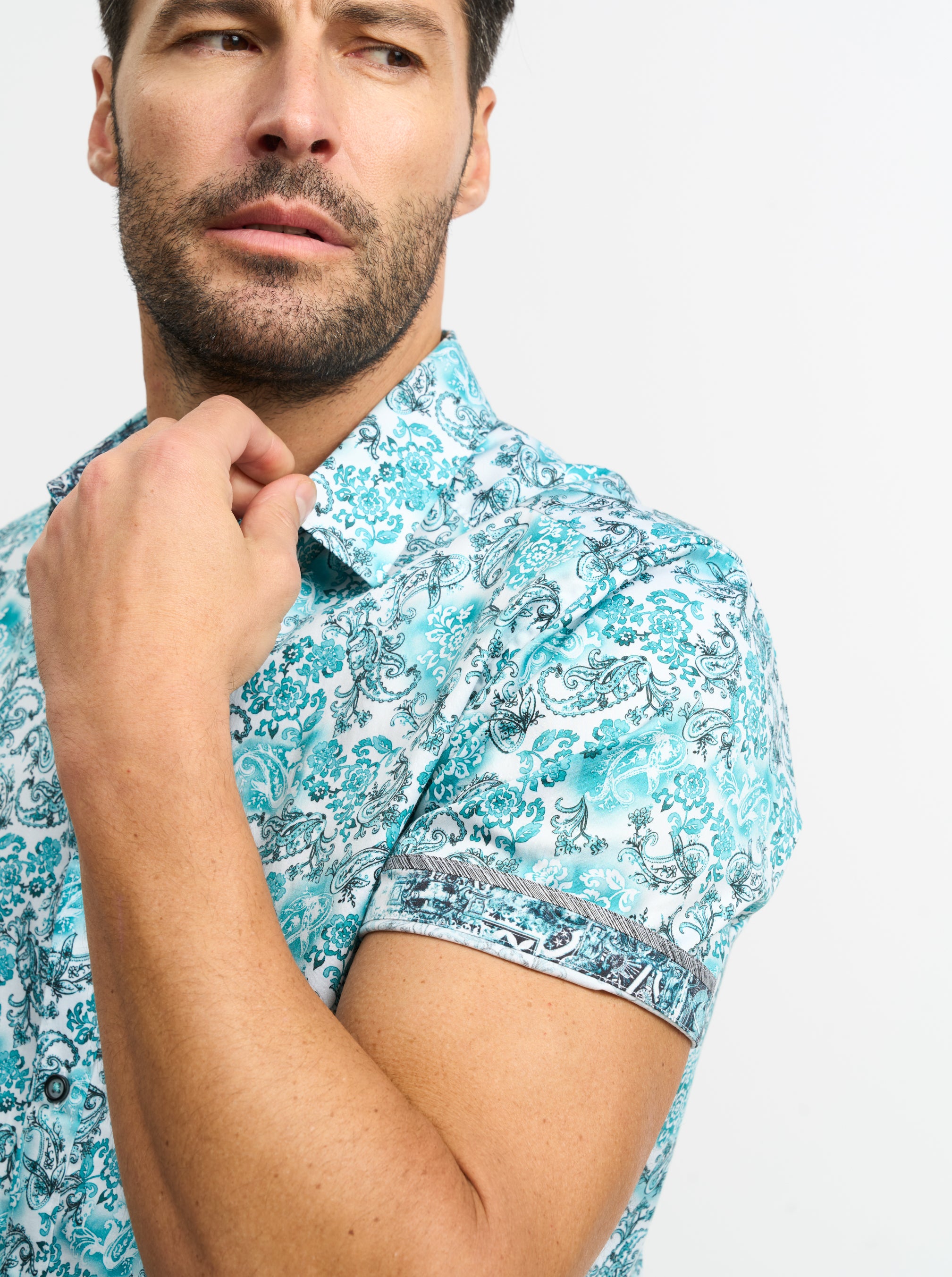 DOWNING SHORT SLEEVE BUTTON DOWN SHIRT