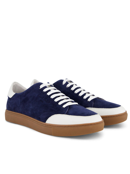 Sneakers – Robert Graham