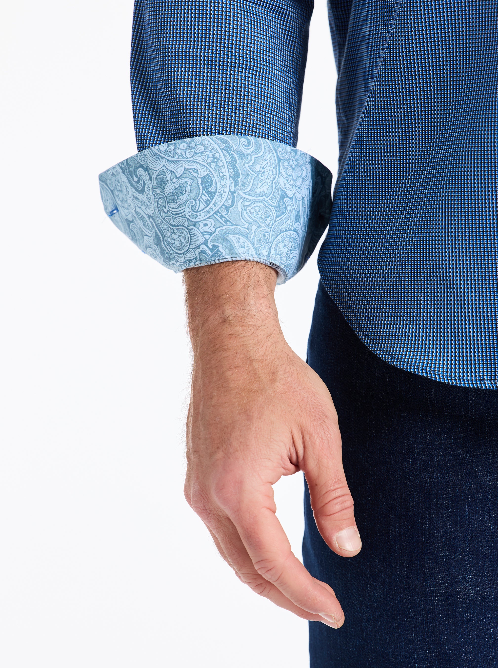 CORTLAND LONG SLEEVE BUTTON DOWN SHIRT