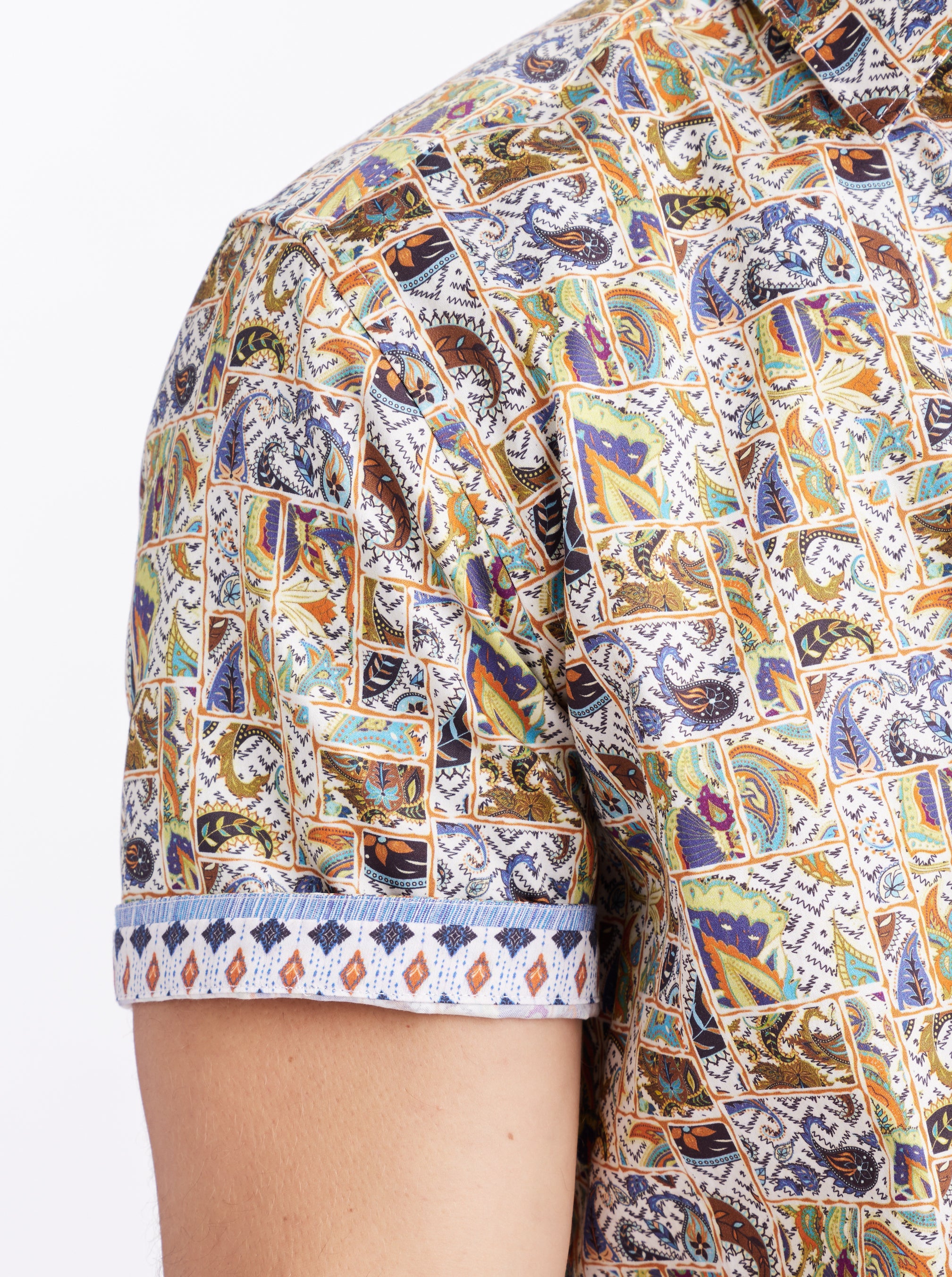 FREDLEY SHORT SLEEVE BUTTON DOWN SHIRT