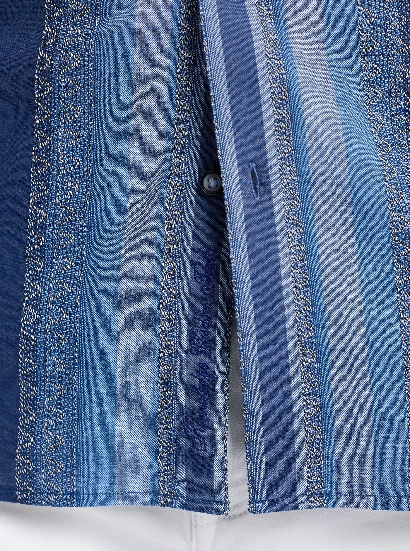 PEMBROKE SHORT SLEEVE BUTTON DOWN SHIRT