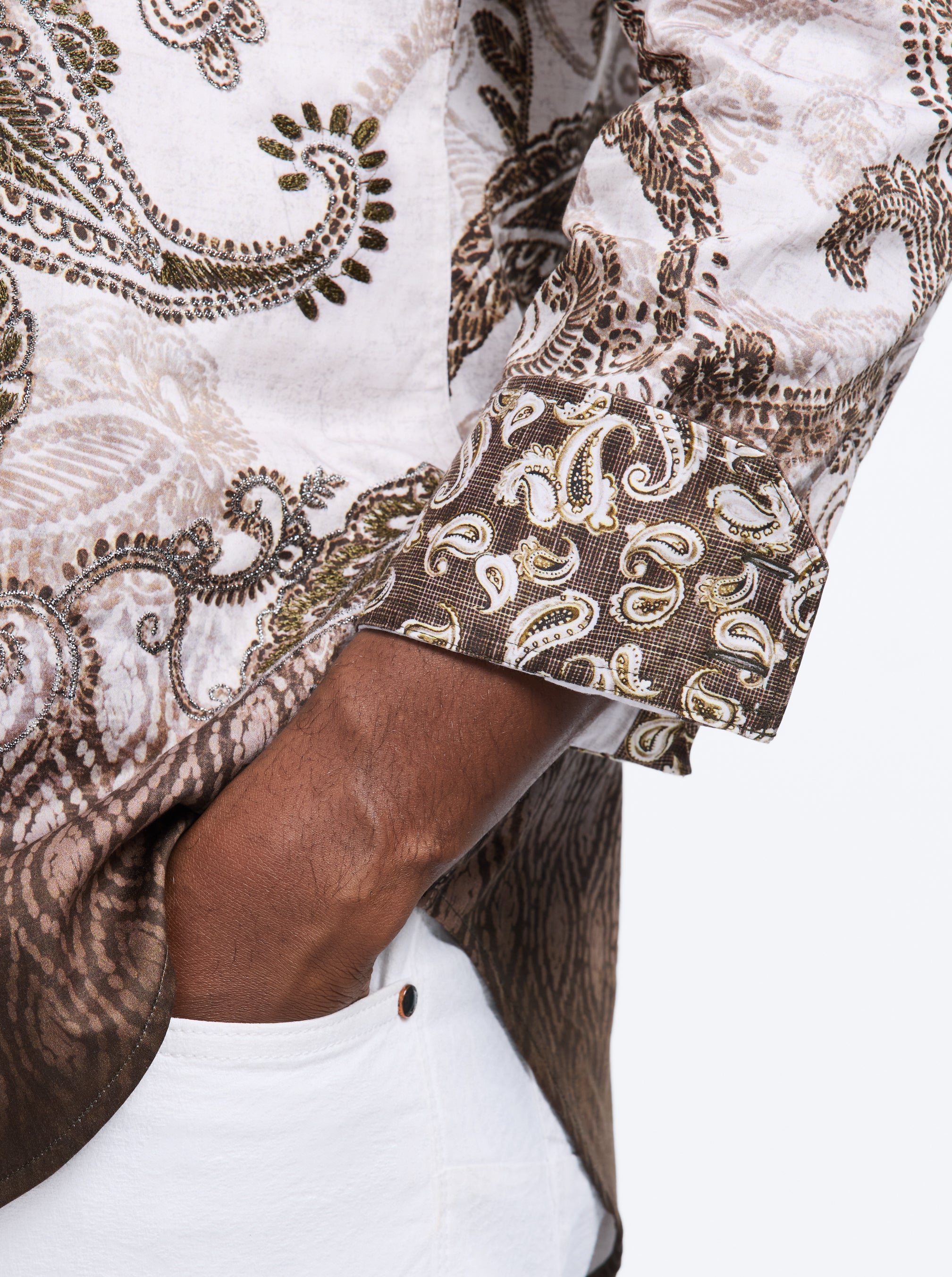 WALLINGTON LONG SLEEVE BUTTON DOWN SHIRT