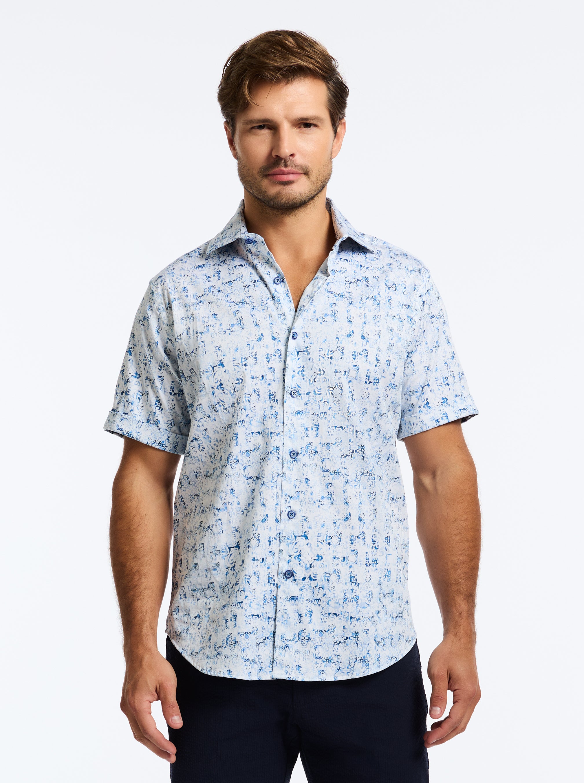 MAKEMO SHORT SLEEVE BUTTON DOWN SHIRT