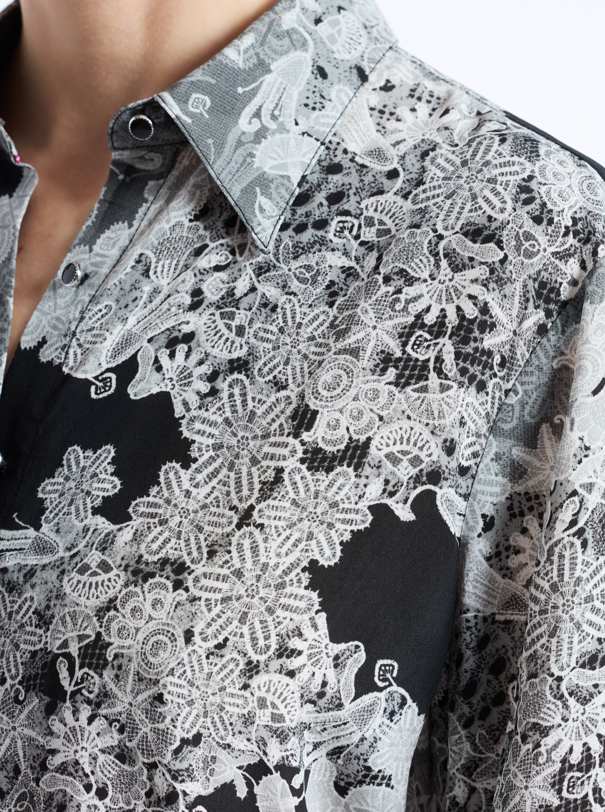 GABRIELA LONG SLEEVE SHIRT