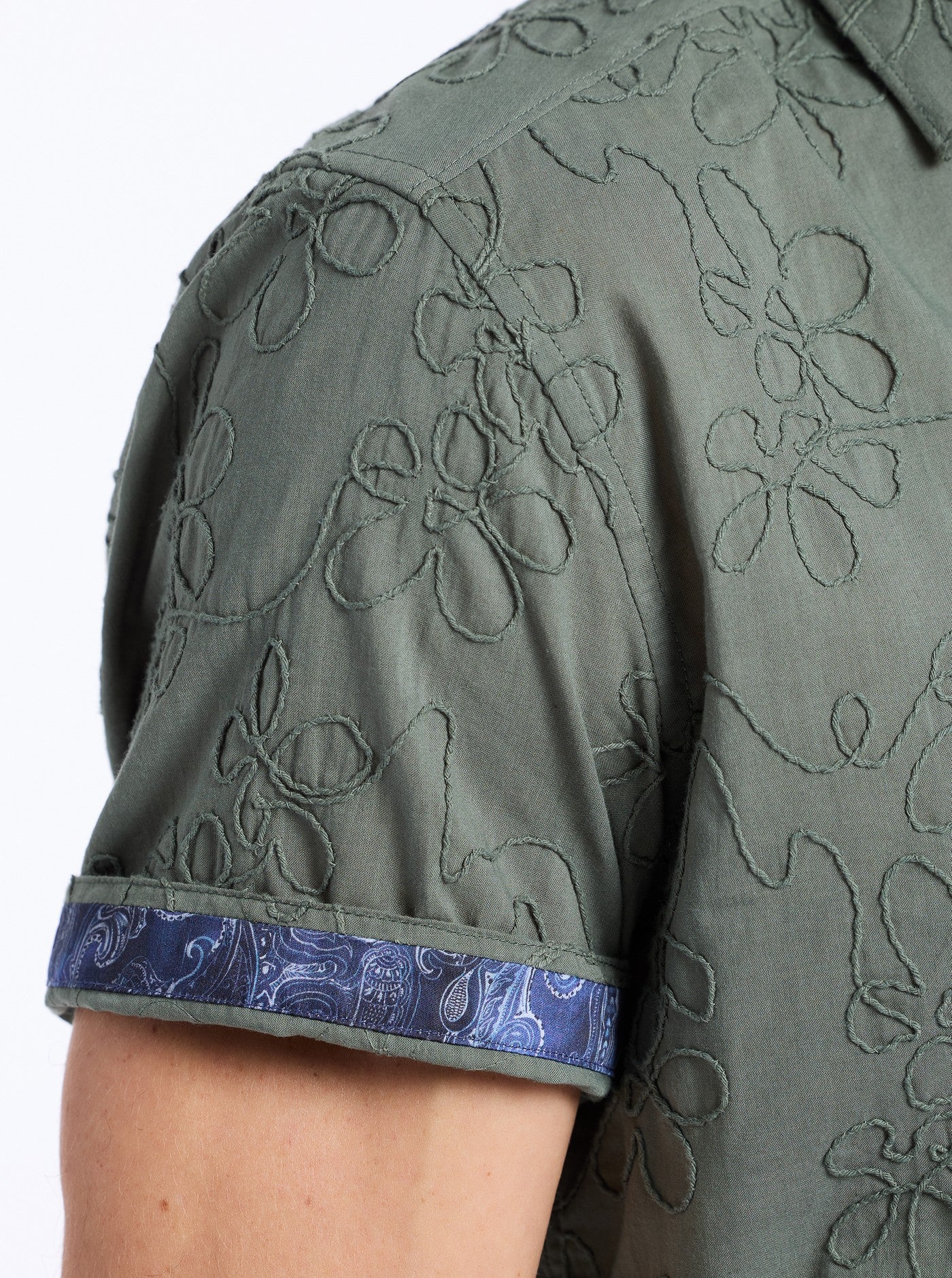 GRAFTON SHORT SLEEVE BUTTON DOWN SHIRT