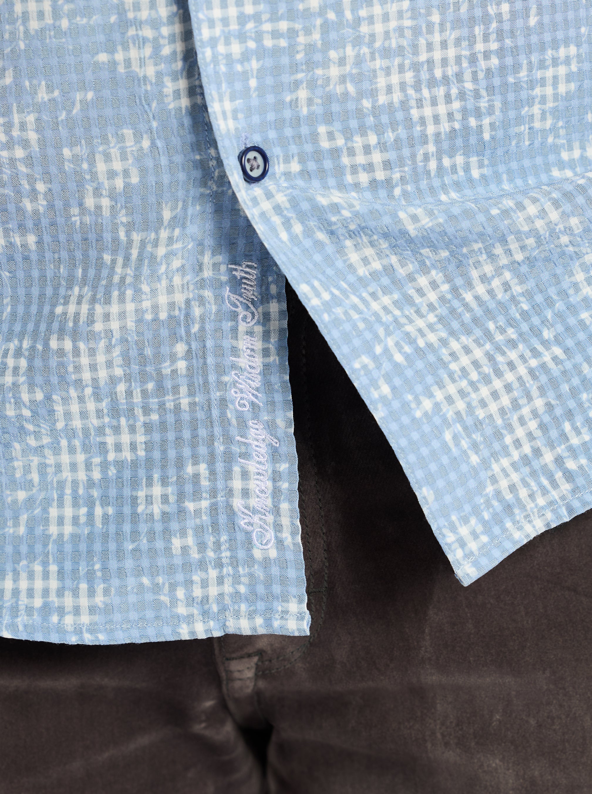 ANGOLA LONG SLEEVE BUTTON DOWN SHIRT