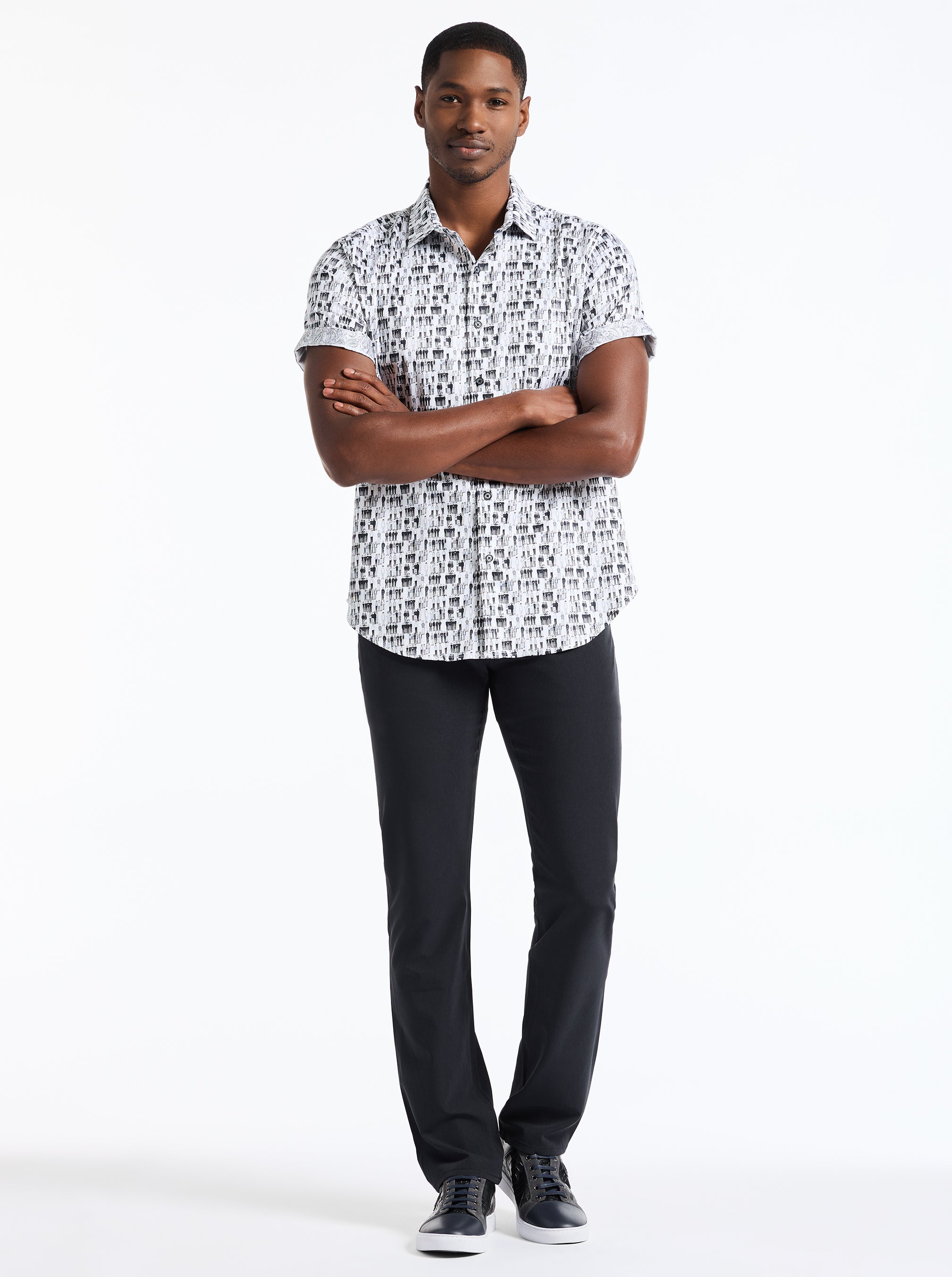 CROWD CONTROL SHORT SLEEVE BUTTON DOWN SHIRT