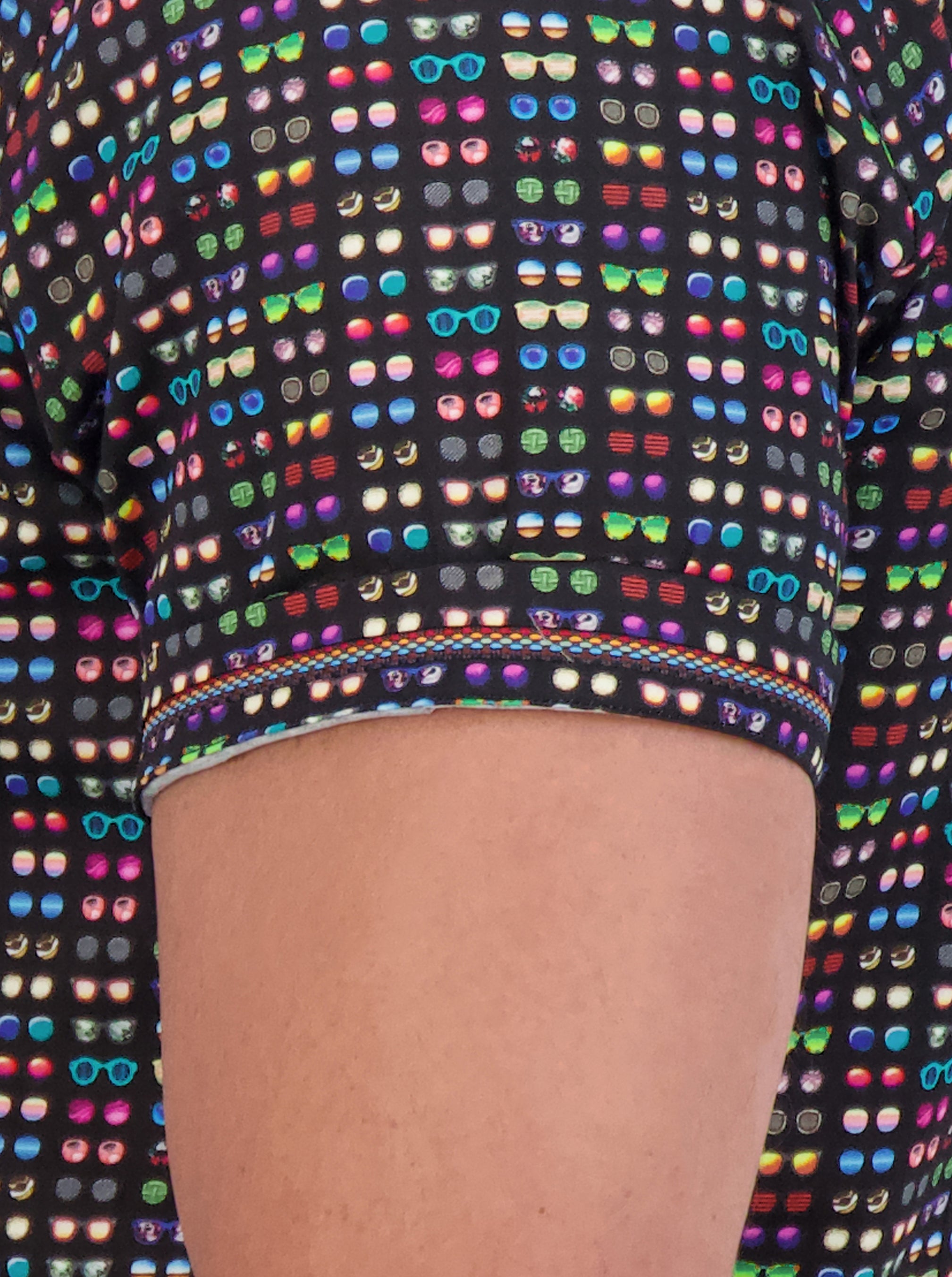 Sunglass print short sleeve