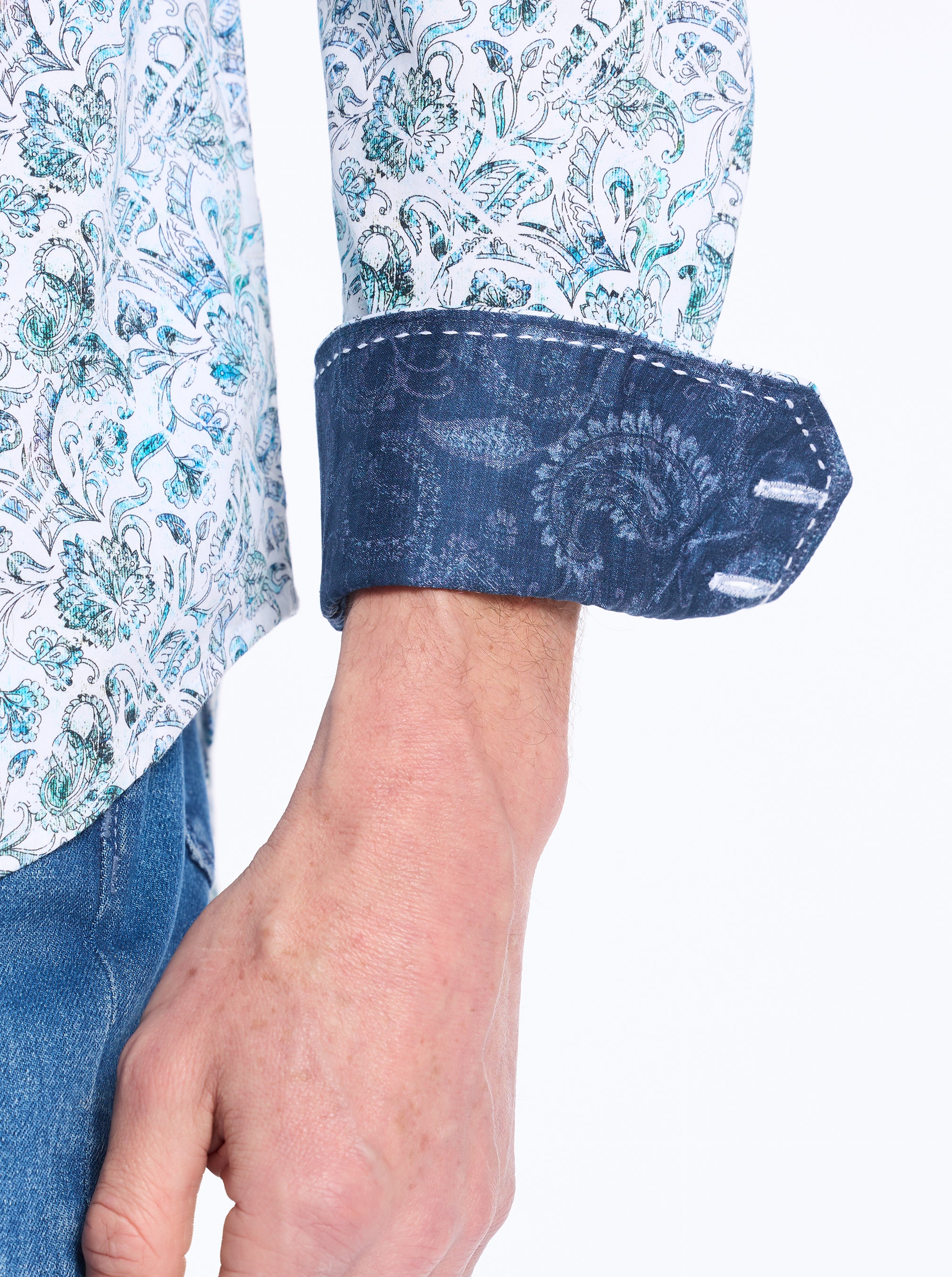 LOCUST LONG SLEEVE BUTTON DOWN SHIRT