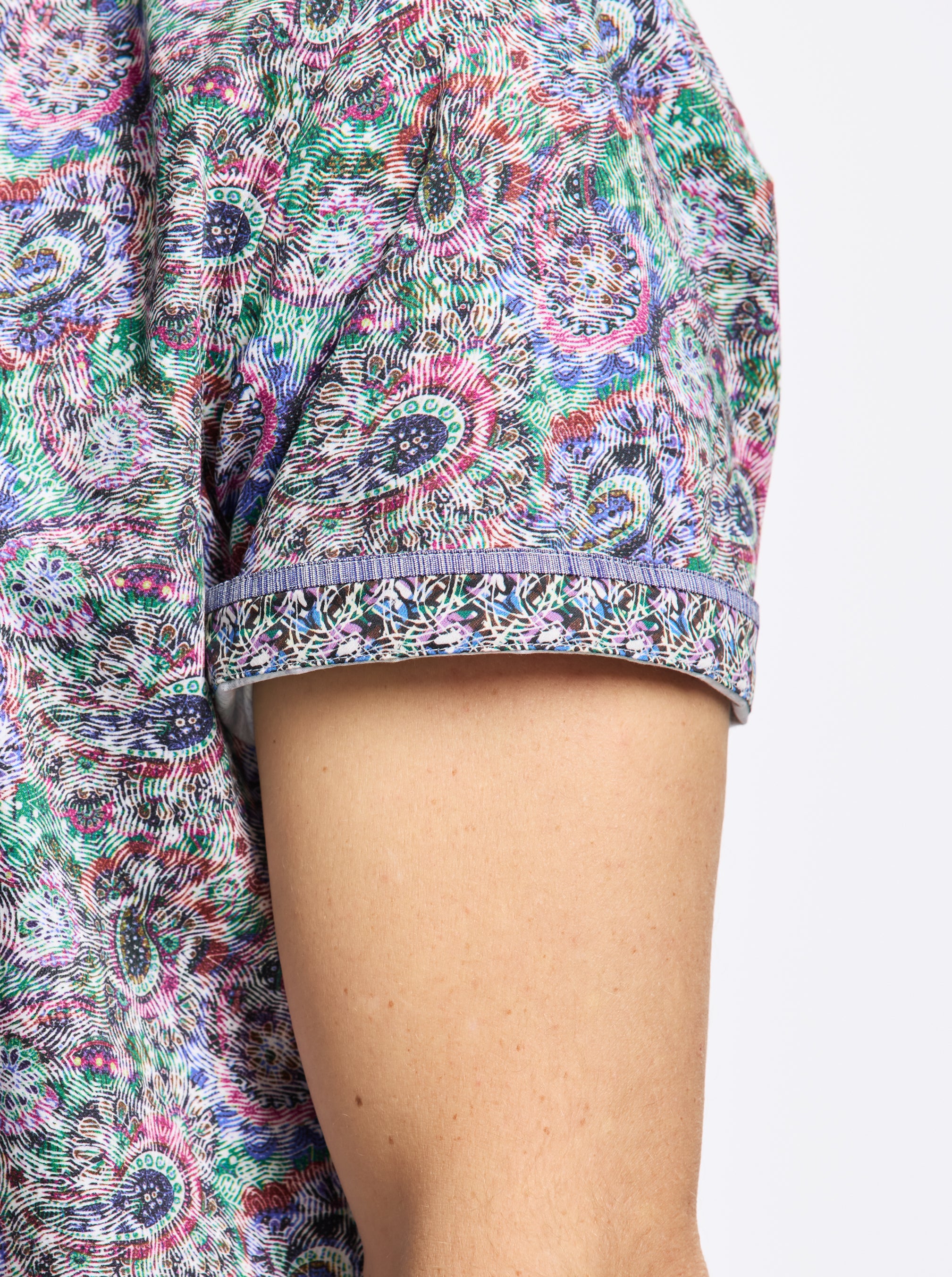 ELMORE SHORT SLEEVE BUTTON DOWN SHIRT