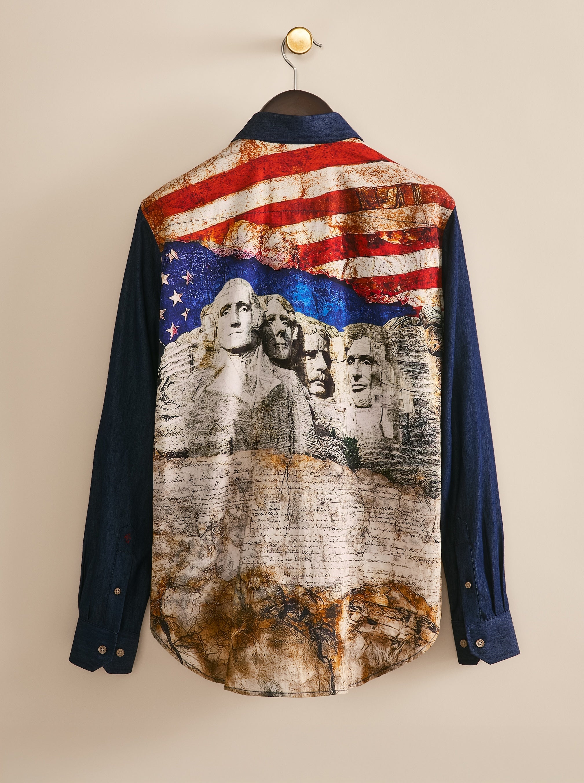 MONUMENTAL LONG SLEEVE BUTTON DOWN SHIRT