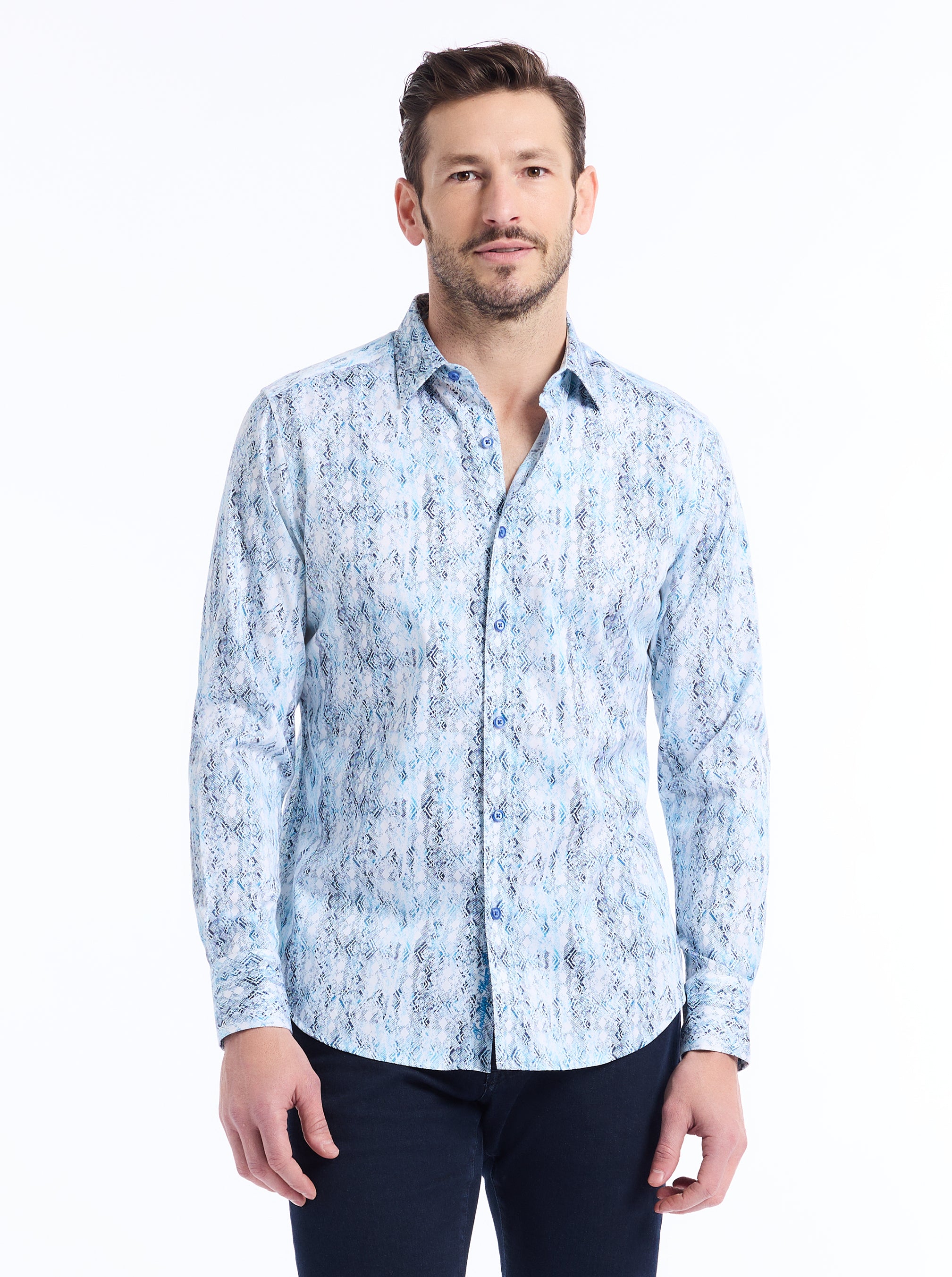 Man wearing a light blue patterned shirt on a white background