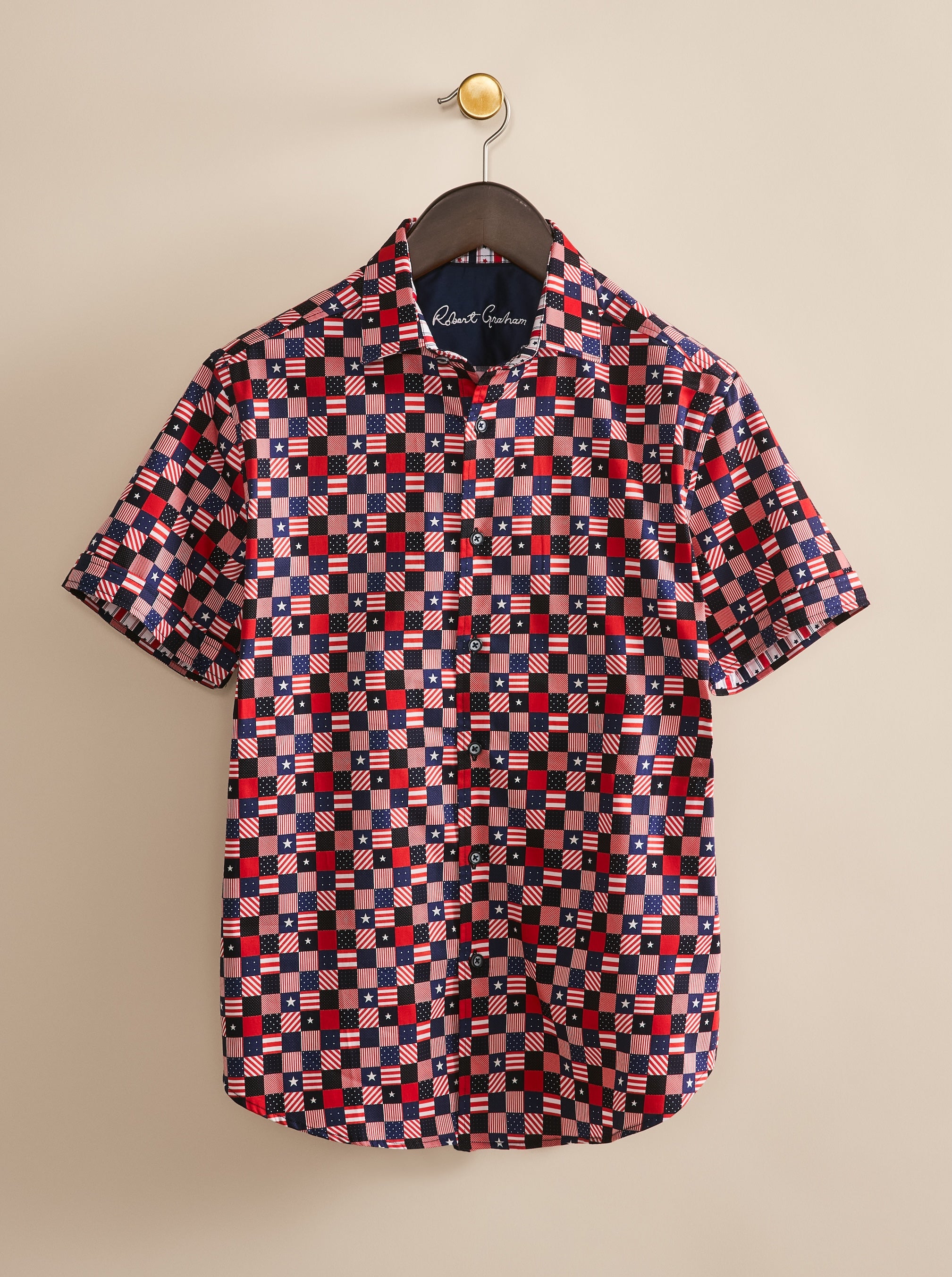 STARS ALIGNED SHORT SLEEVE BUTTON DOWN SHIRT