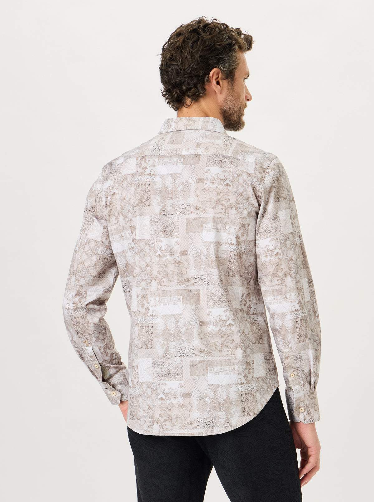 WINSLOW LONG SLEEVE BUTTON DOWN SHIRT