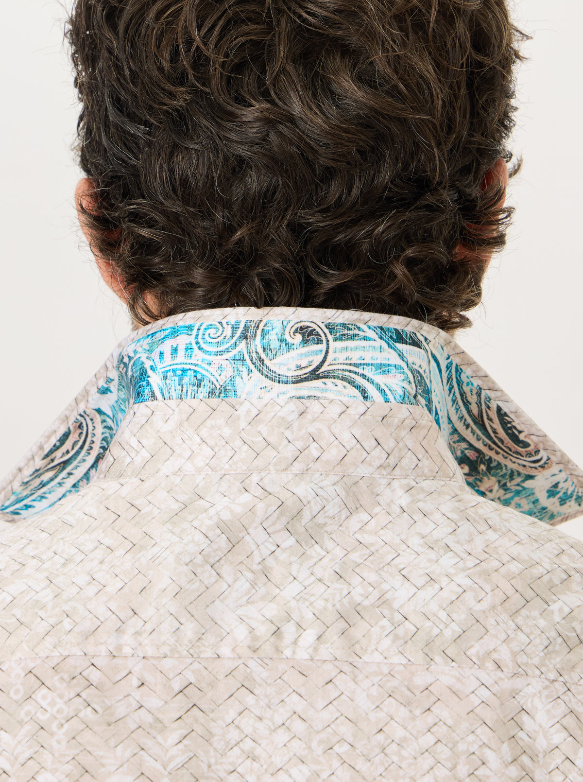 WEAVINGTON SHORT SLEEVE BUTTON DOWN SHIRT