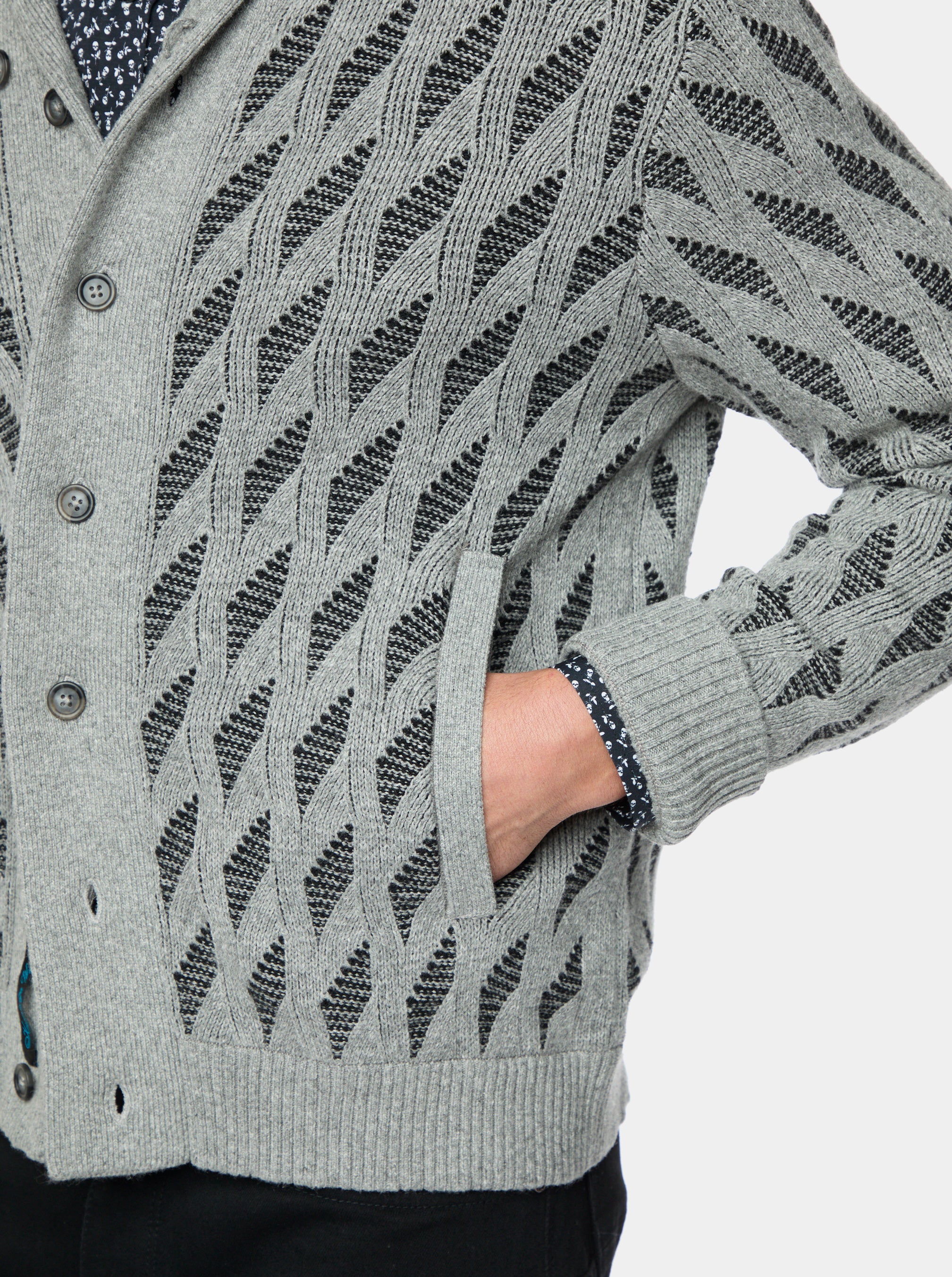 IVAN LONG SLEEVE SWEATER