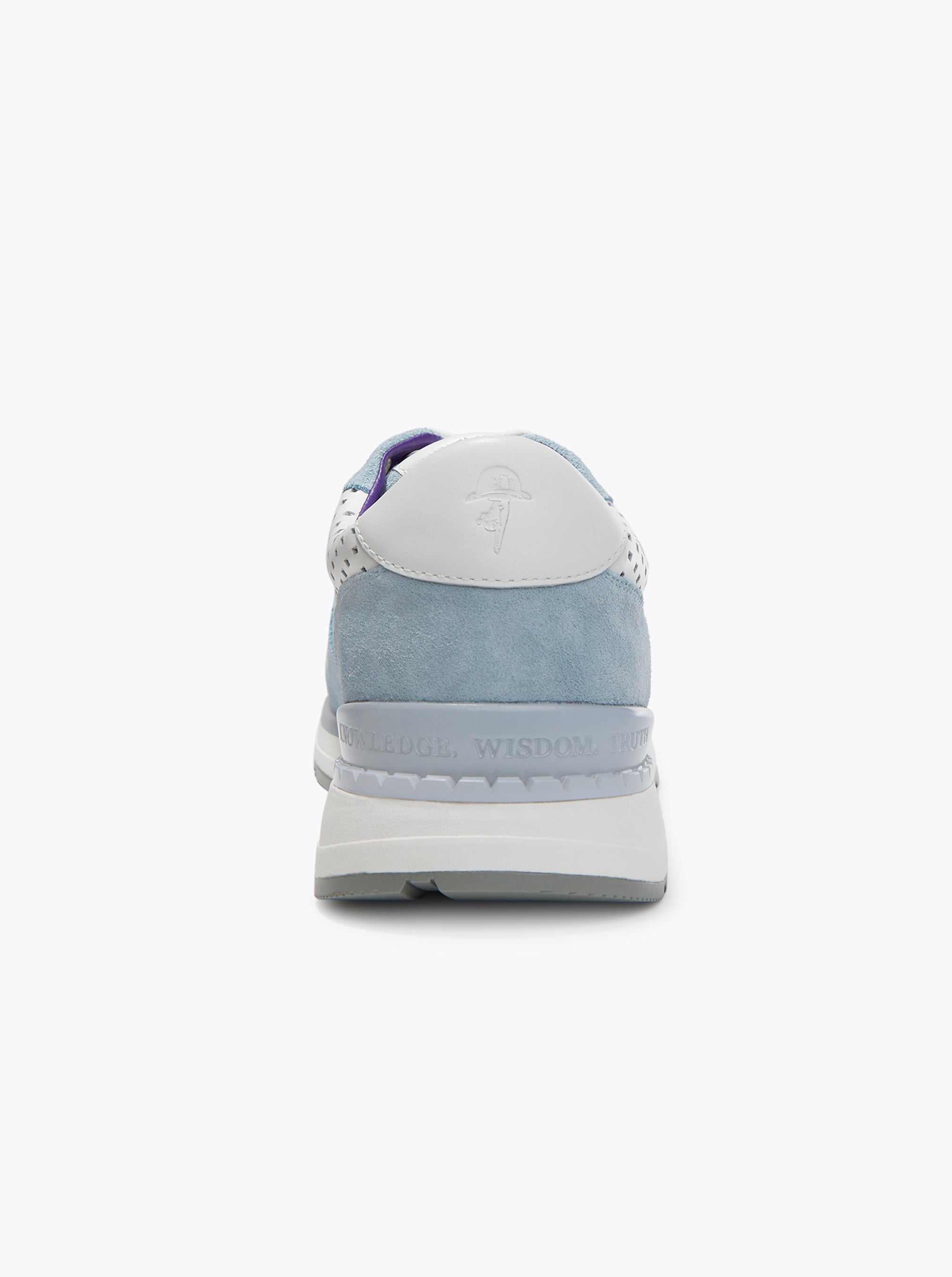 THE STEP UP SNEAKER