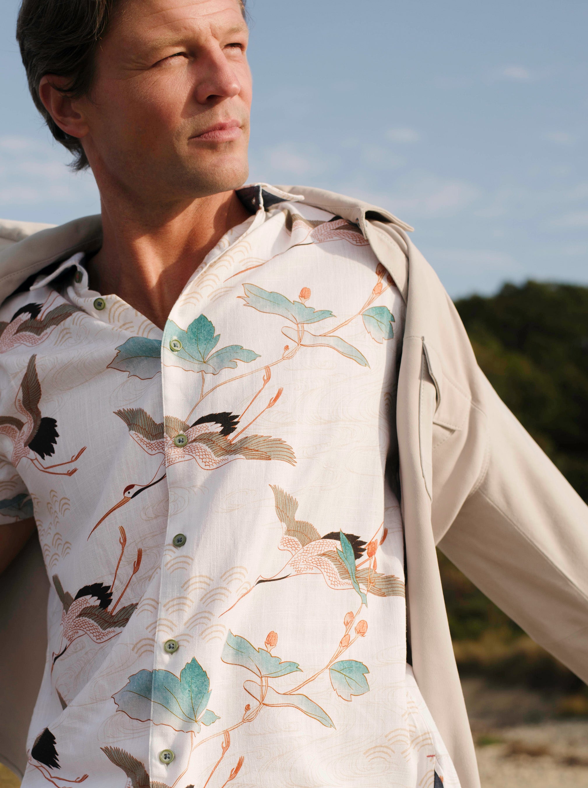 TSURU SHORT SLEEVE BUTTON DOWN SHIRT