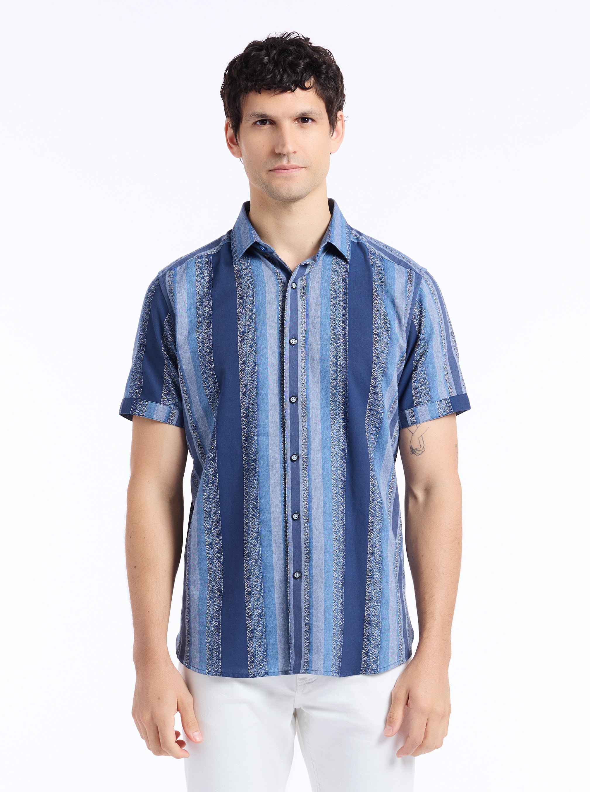 PEMBROKE SHORT SLEEVE BUTTON DOWN SHIRT