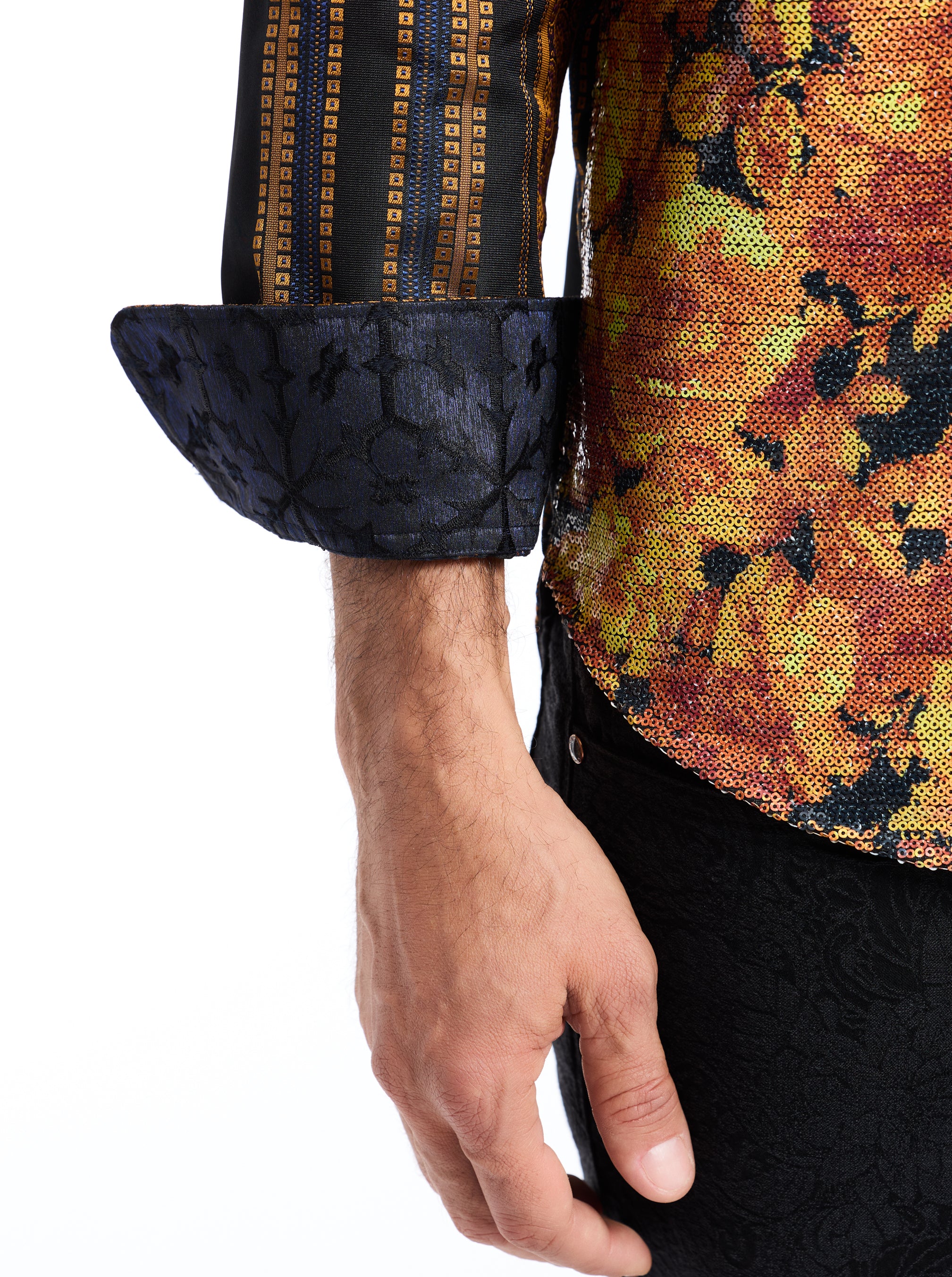 LIMITED EDITION NEVER FALES LONG SLEEVE BUTTON DOWN SHIRT