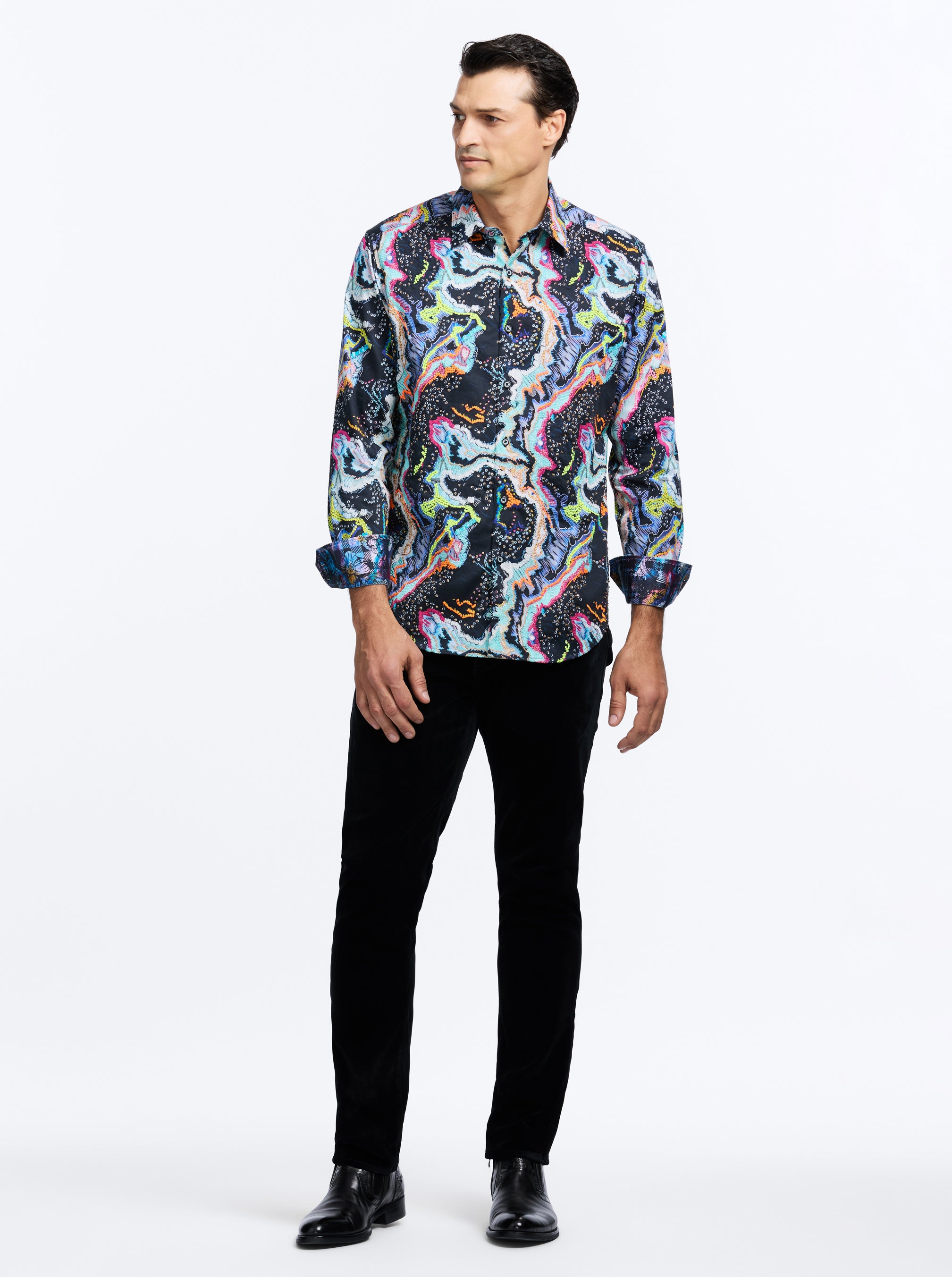 COBEK LONG SLEEVE BUTTON DOWN SHIRT