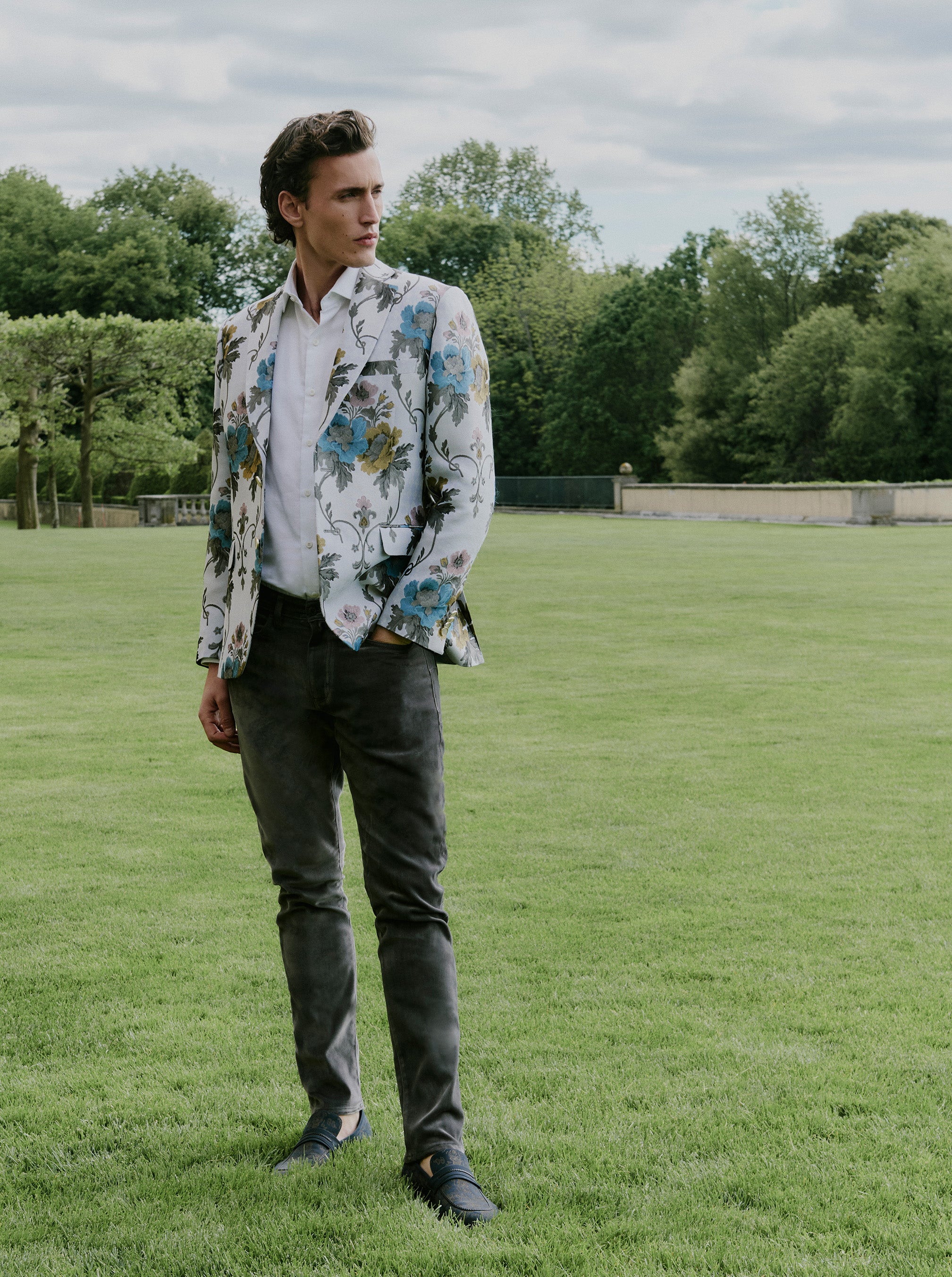 LIMITED EDITION GRAND ENTRANCE BLAZER