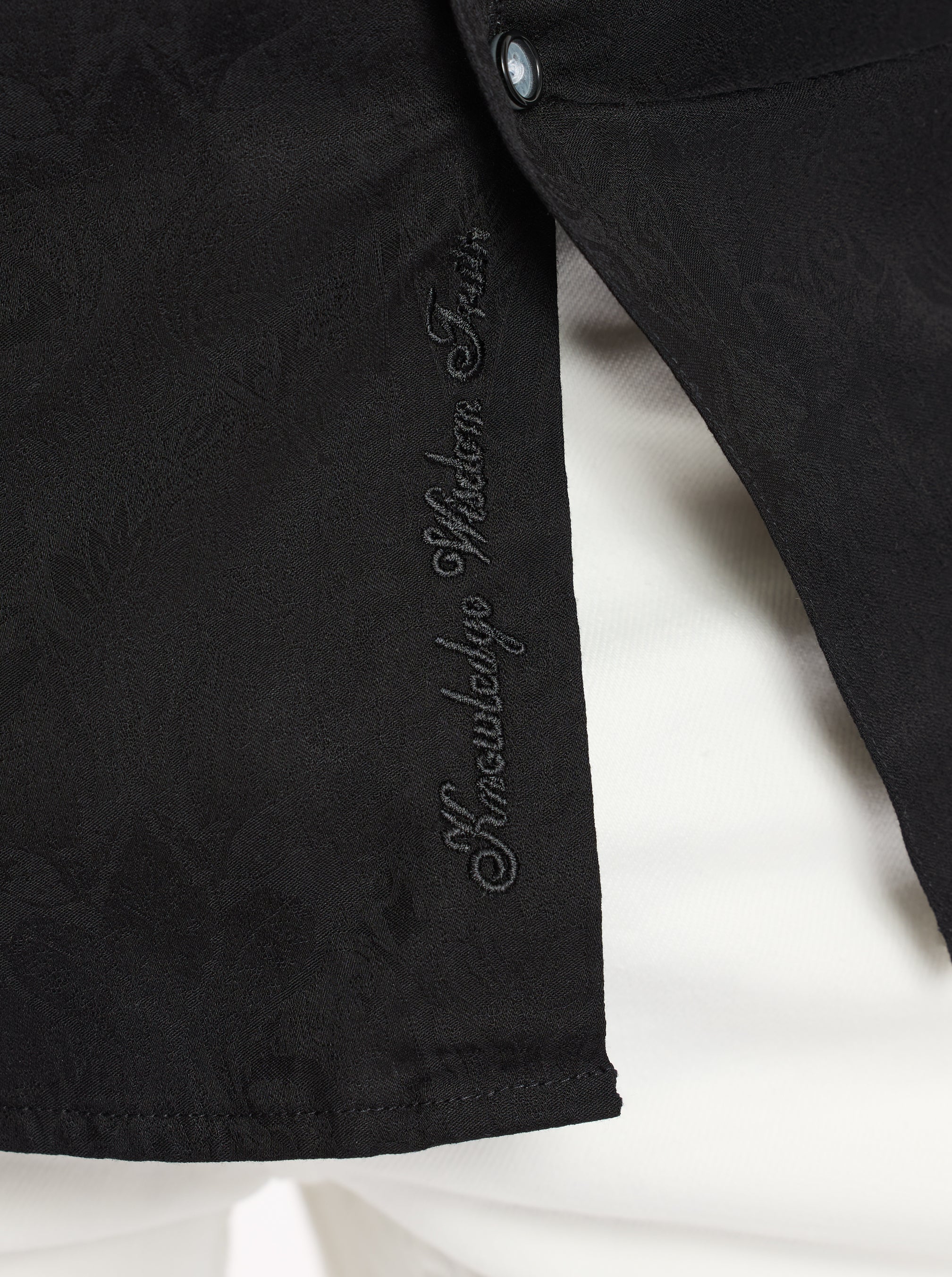 HIGHLAND SHORT SLEEVE BUTTON DOWN SHIRT