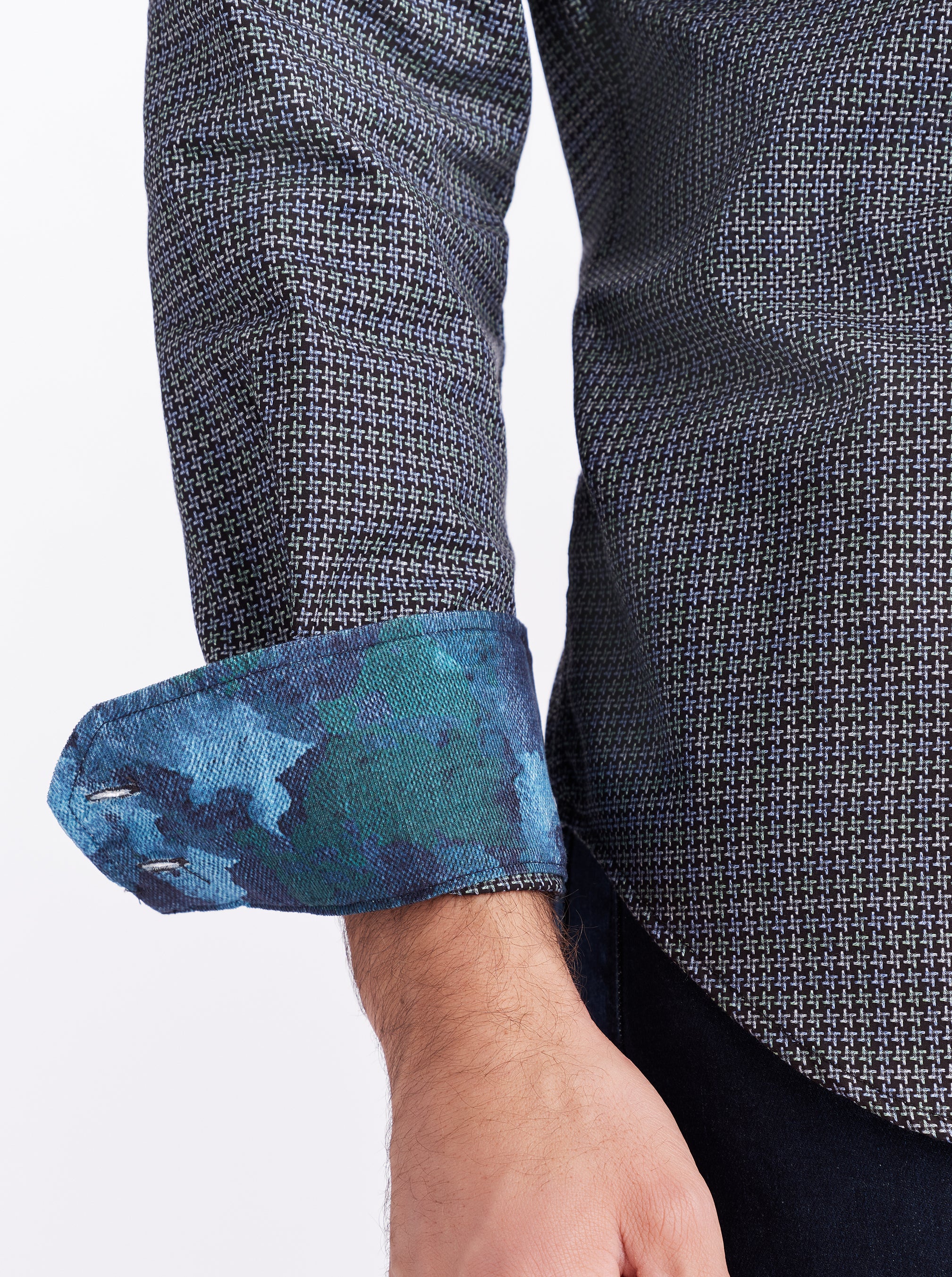 DEX LONG SLEEVE BUTTON DOWN SHIRT