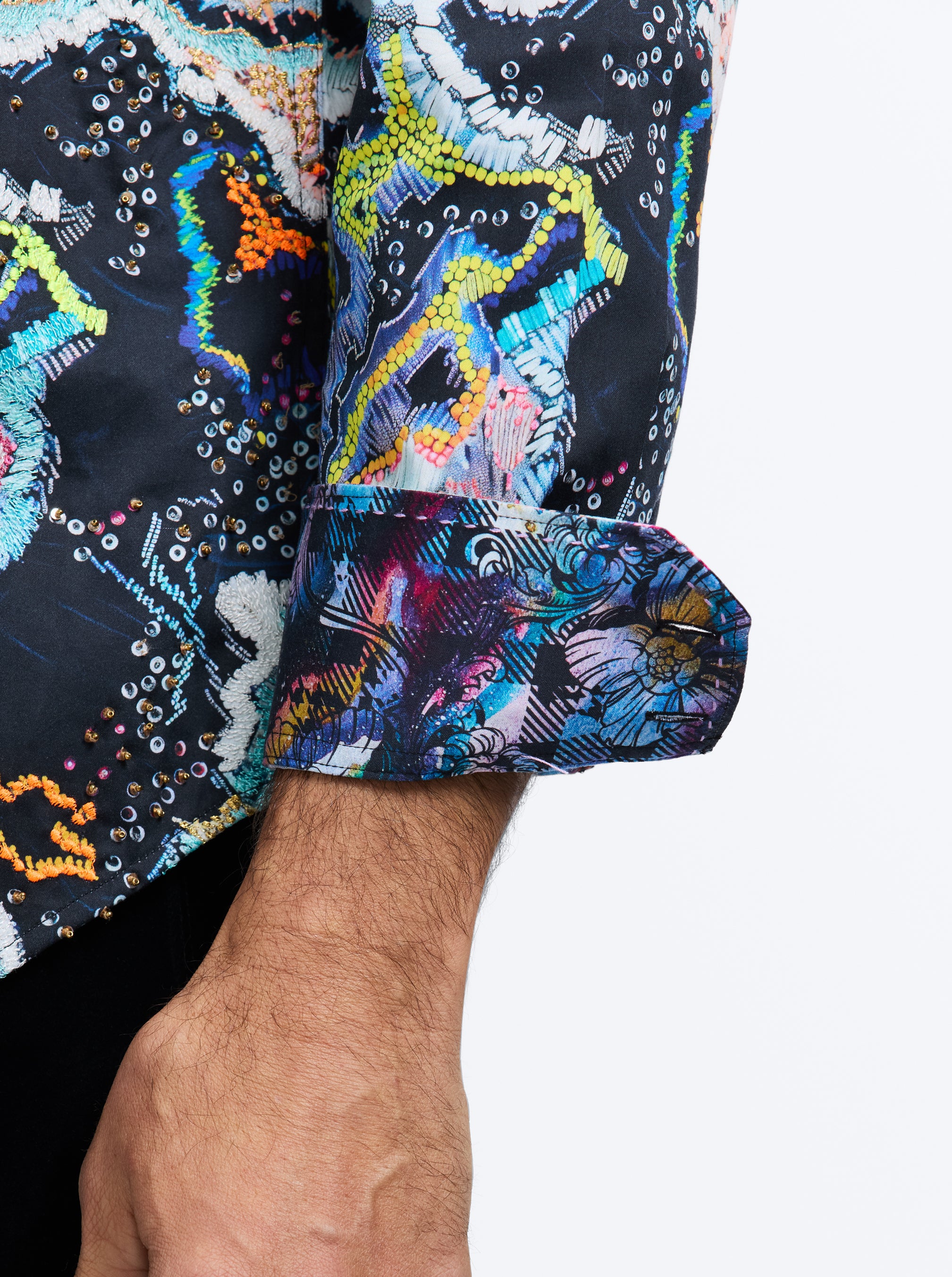 COBEK LONG SLEEVE BUTTON DOWN SHIRT