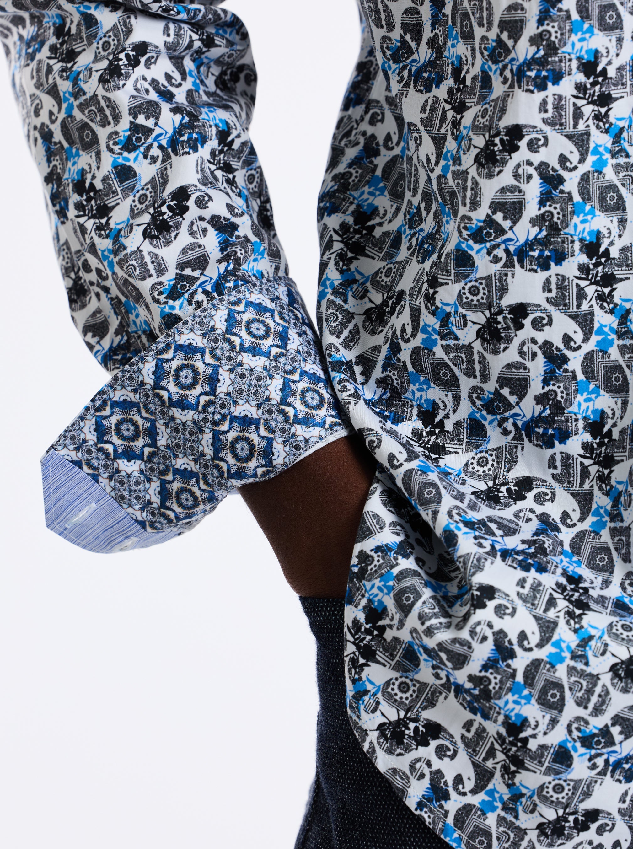 CARDWELL LONG SLEEVE BUTTON DOWN SHIRT