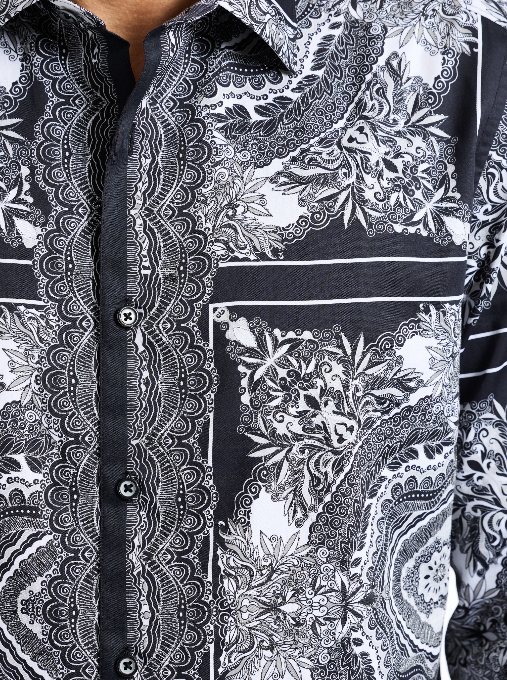 RABAT LONG SLEEVE BUTTON DOWN SHIRT