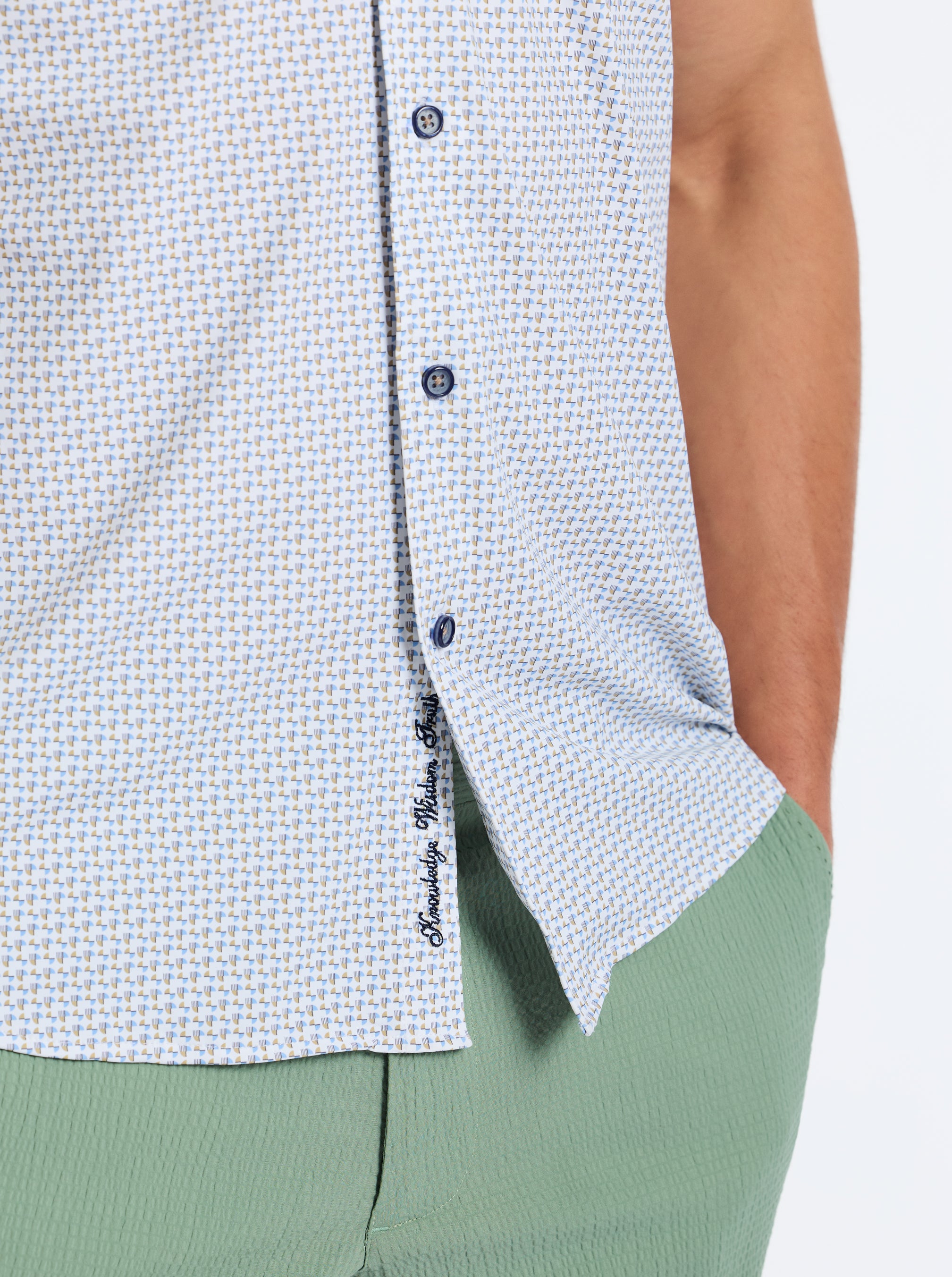 COPACABANNA SHORT SLEEVE BUTTON DOWN SHIRT