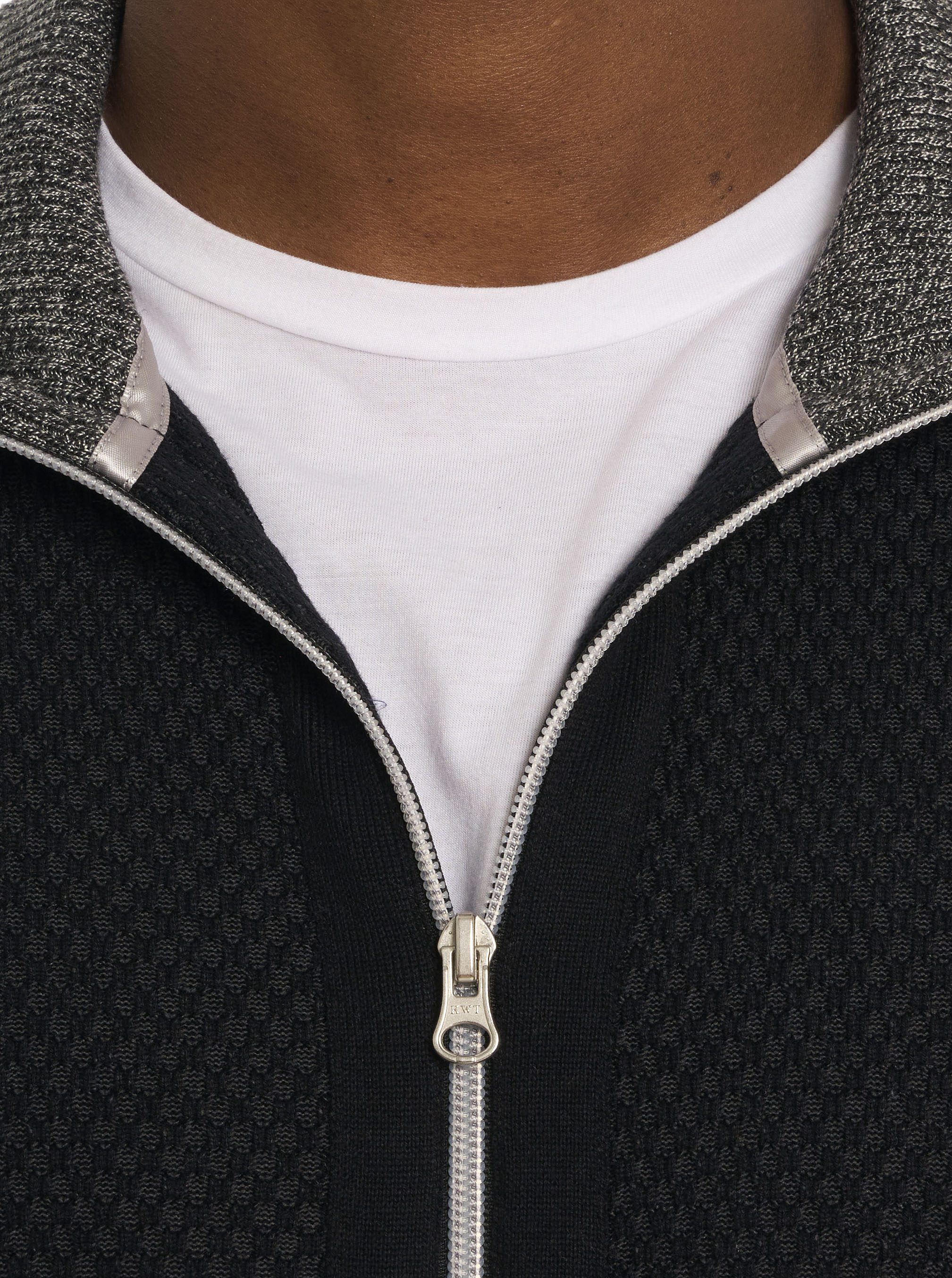 BUZZ SWEATER