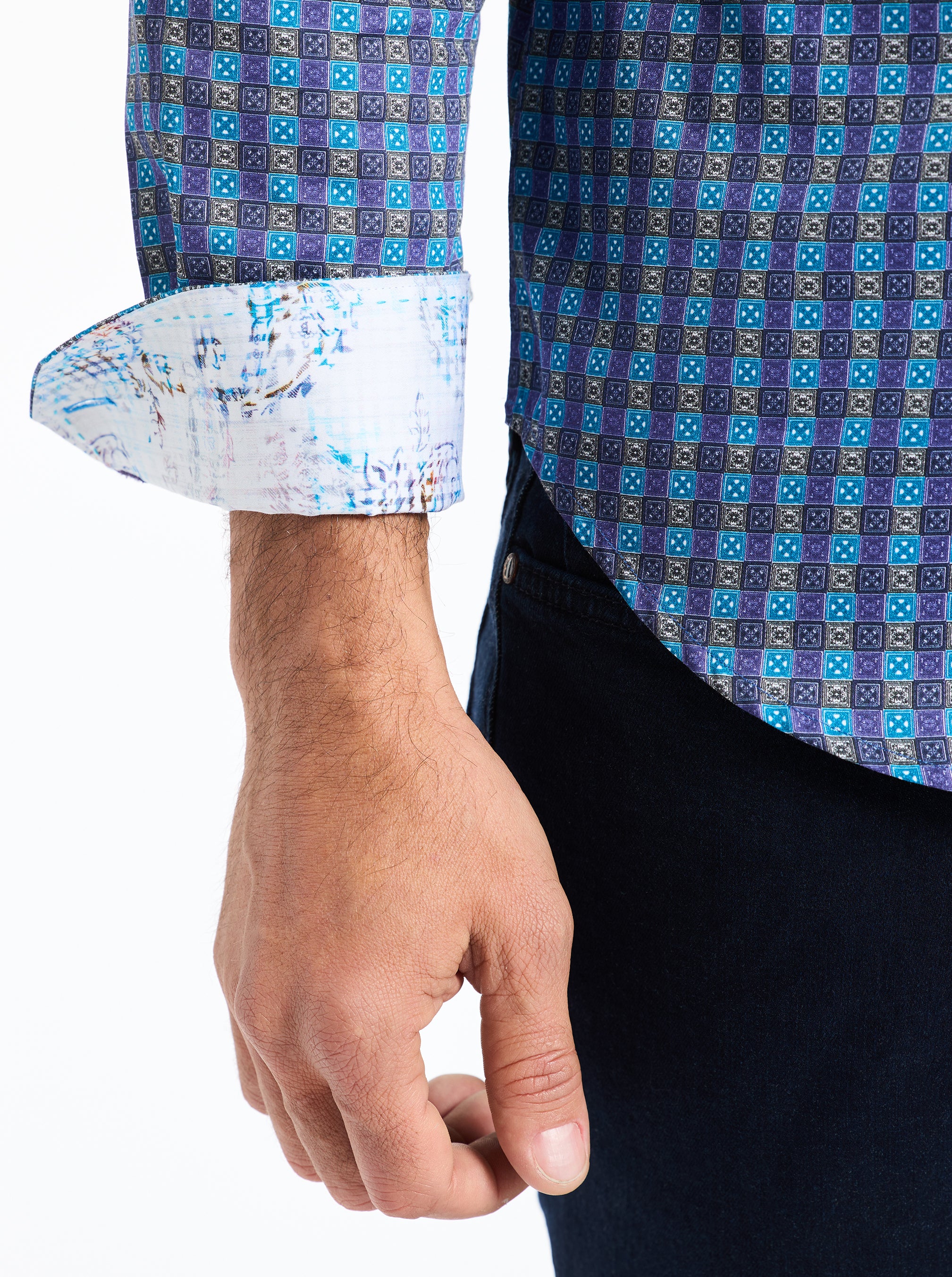 OSTIN LONG SLEEVE BUTTON DOWN SHIRT