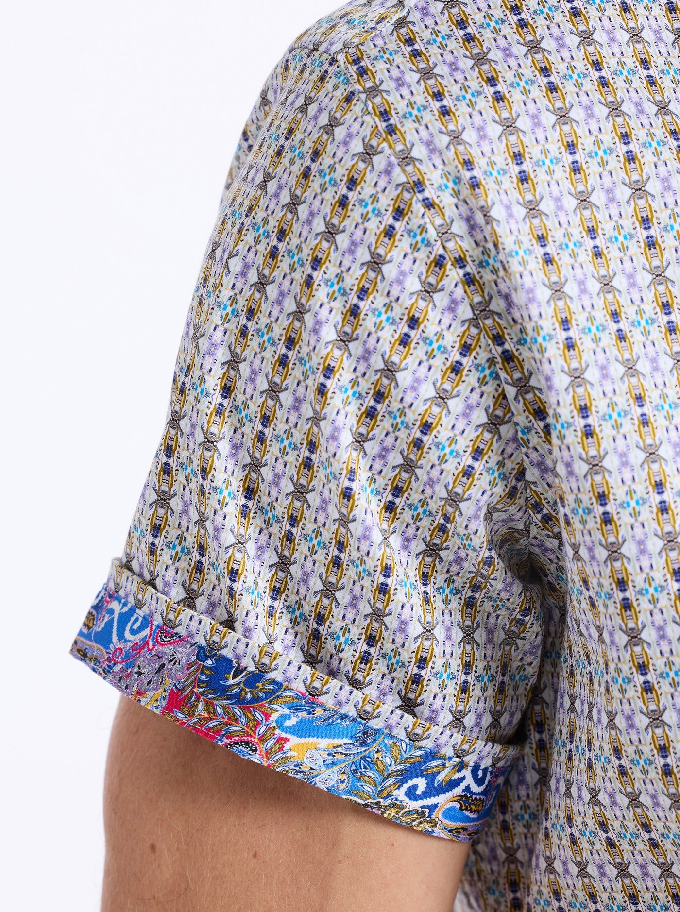 ABBOTSWELL SHORT SLEEVE BUTTON DOWN SHIRT