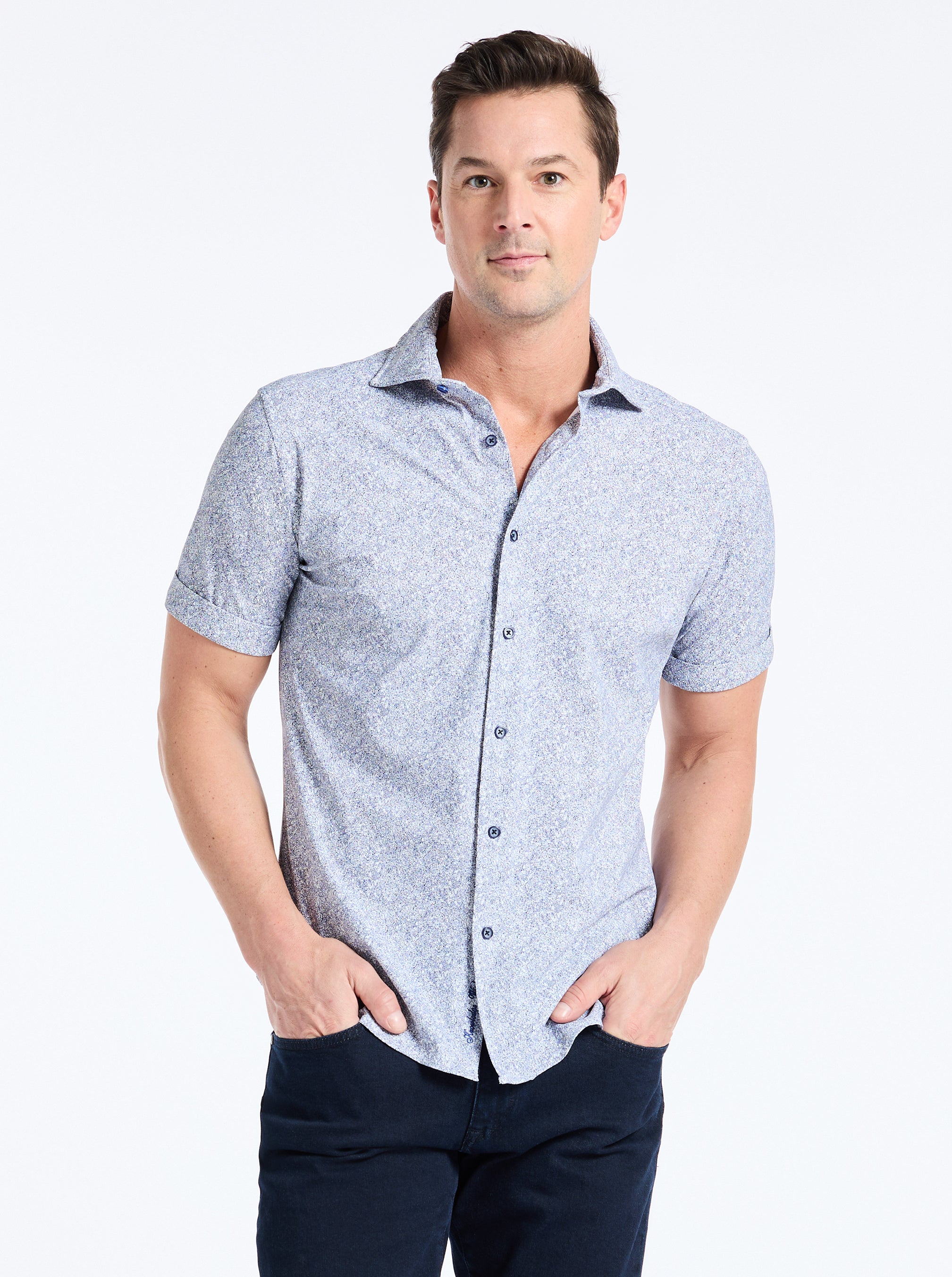 SCRAWL SHORT SLEEVE BUTTON DOWN SHIRT
