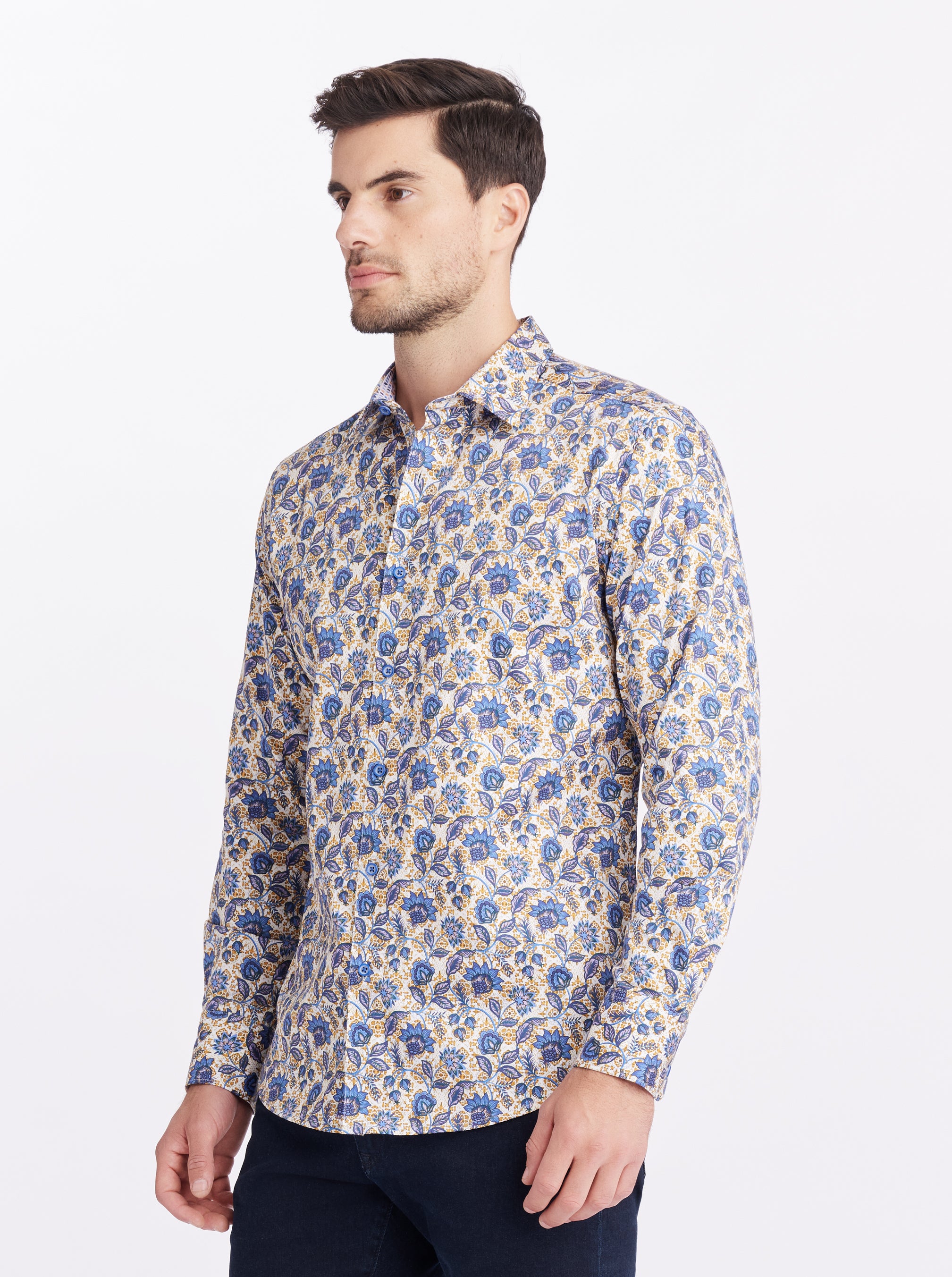 VERRAN LONG SLEEVE BUTTON DOWN SHIRT