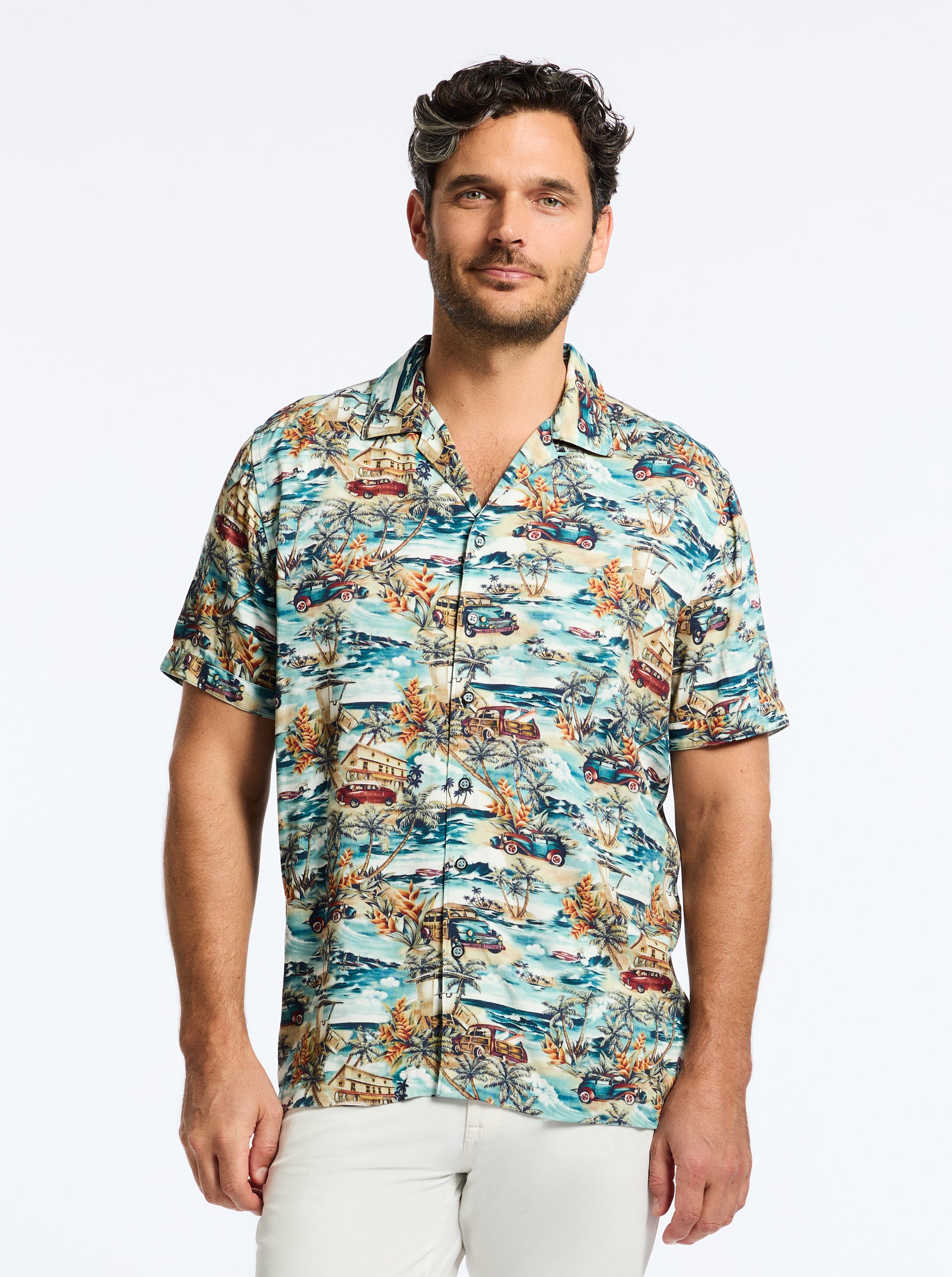 GETAWAY SHORT SLEEVE BUTTON DOWN SHIRT