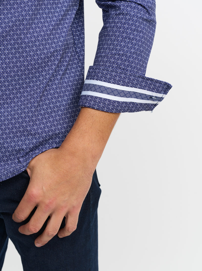 MORENO LONG SLEEVE BUTTON DOWN SHIRT