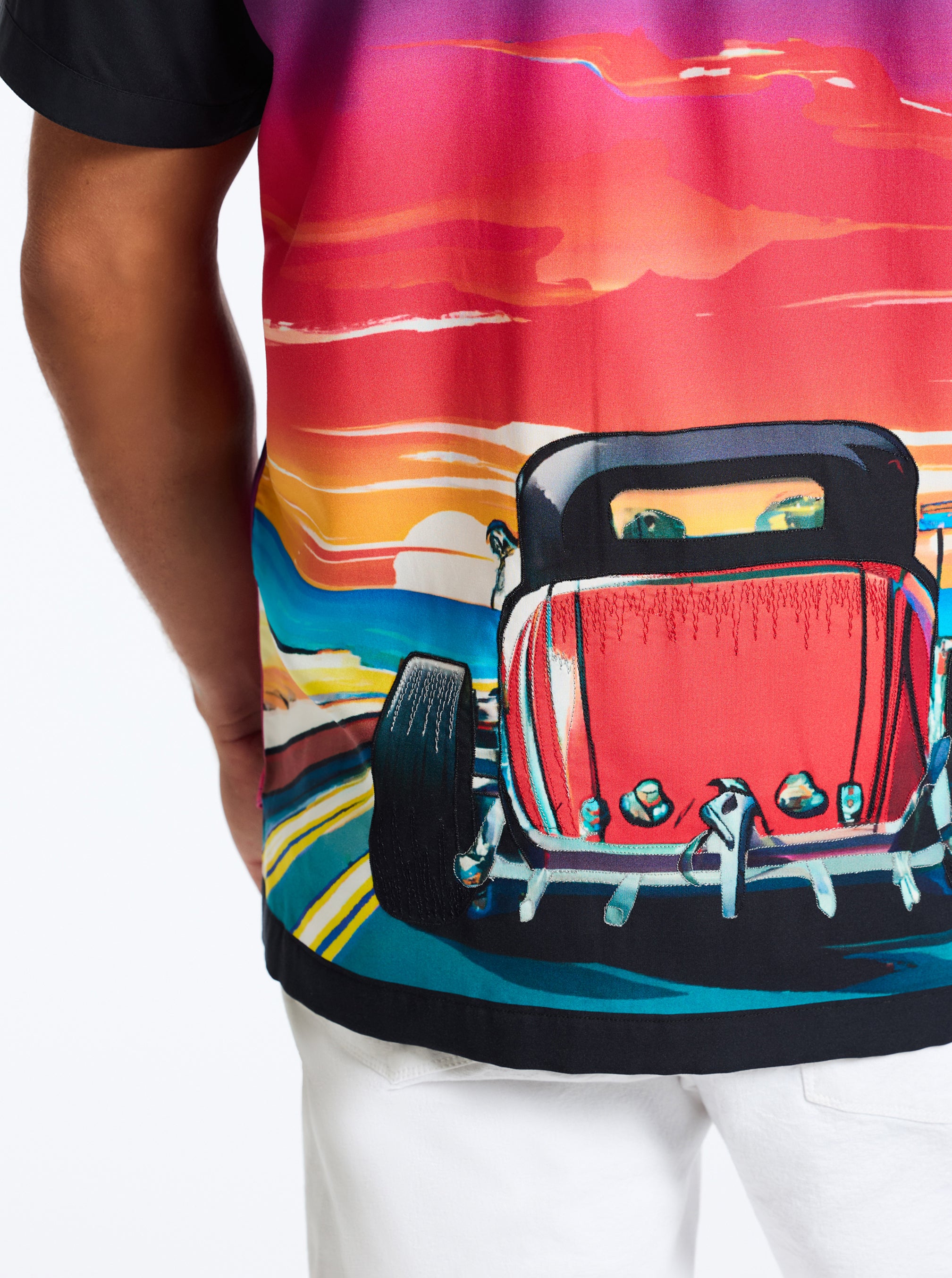 SUNSET RALLY SHORT SLEEVE BUTTON DOWN SHIRT