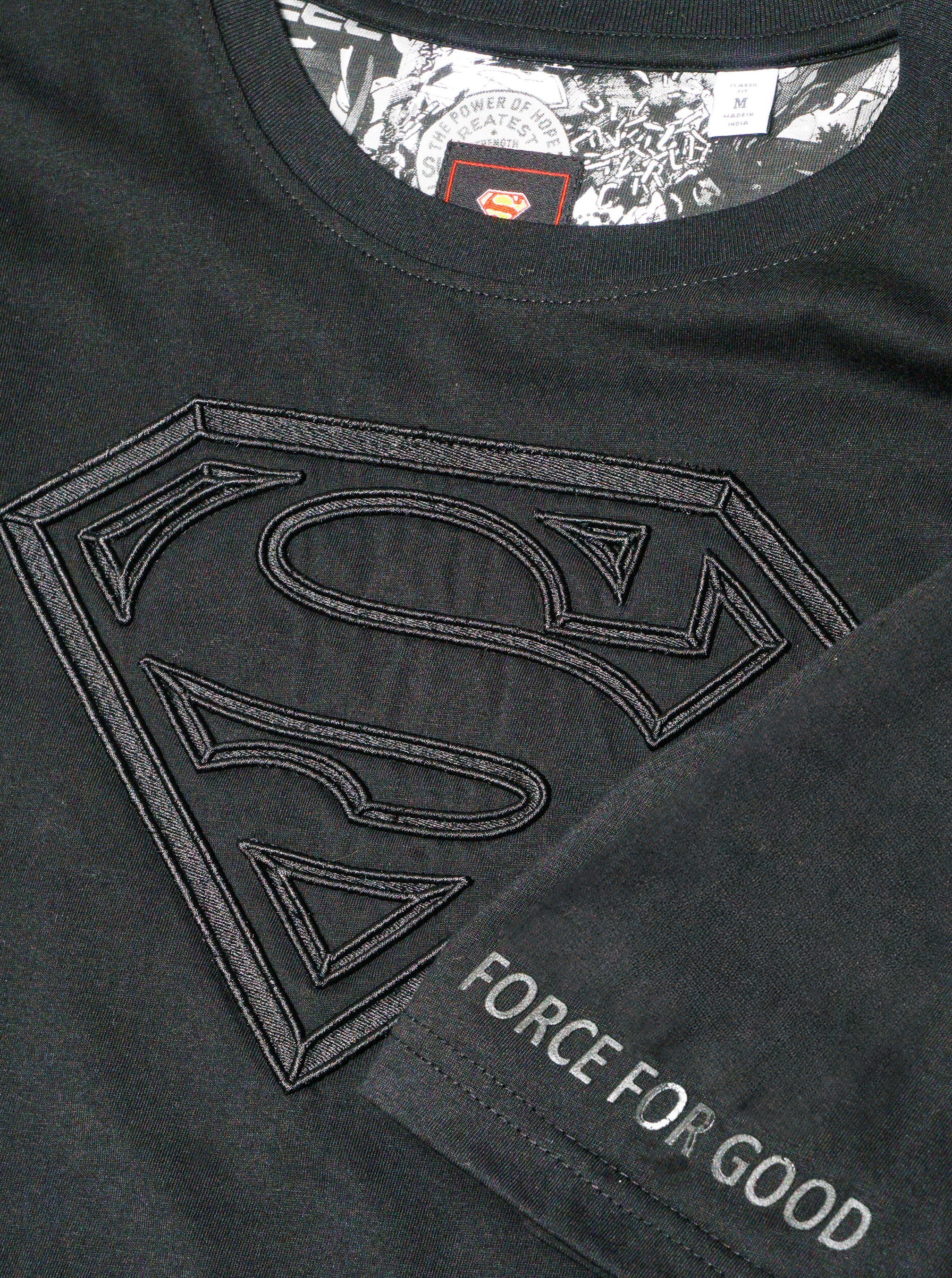 SUPERMAN™ x ROBERT GRAHAM SHIELD SHORT SLEEVE T-SHIRT